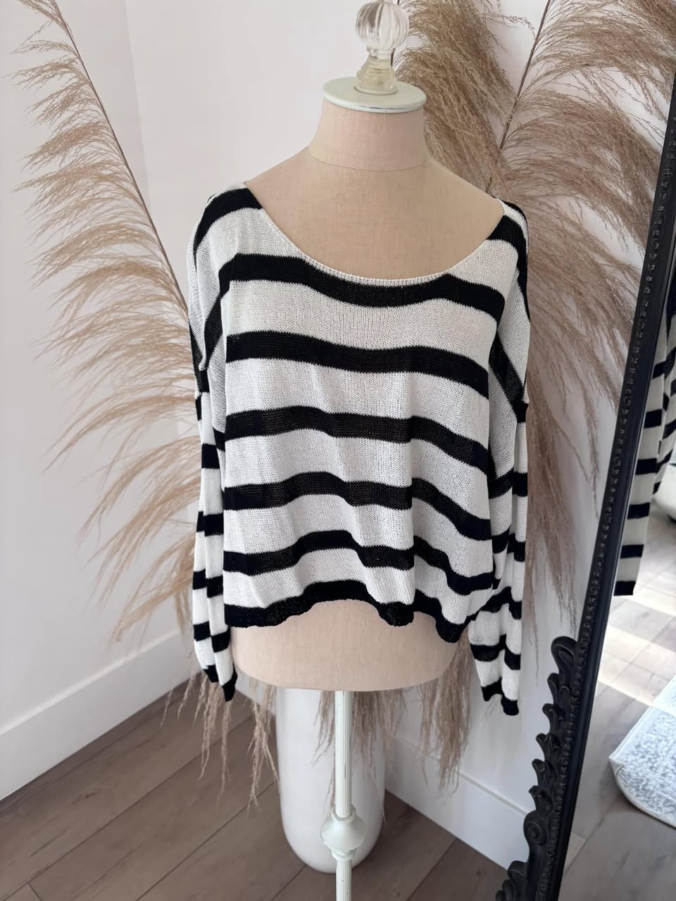 Superdown Sweater