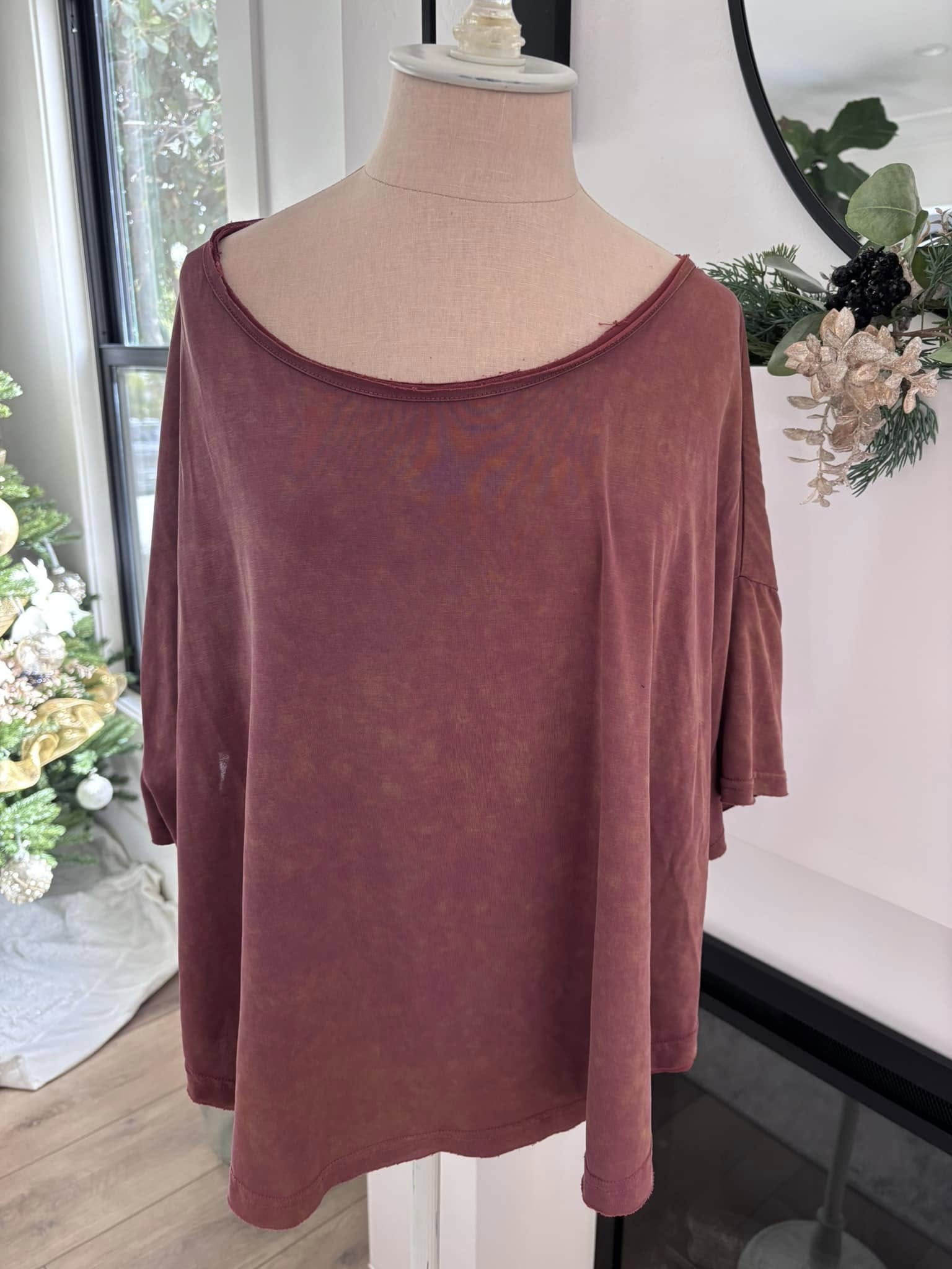 Vici T-Shirt