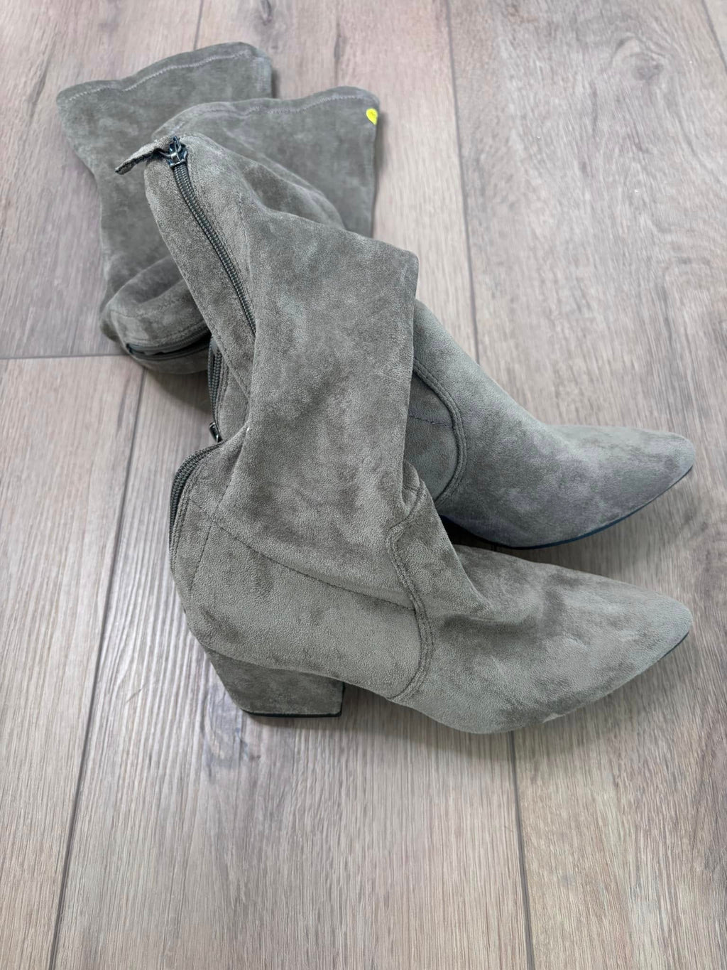 Knee High Boots (Size 7.5)