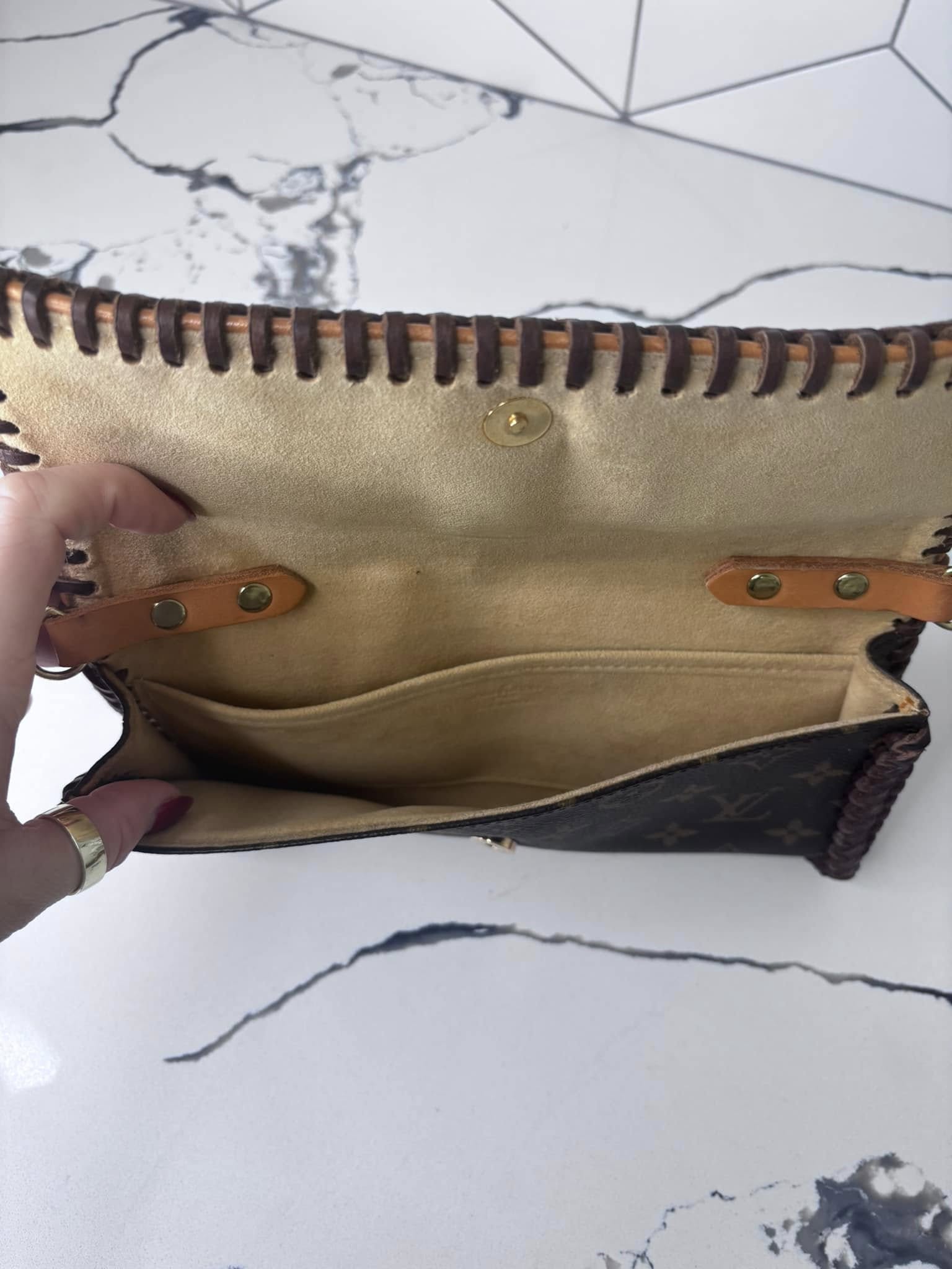 Louis Vuitton Clutch