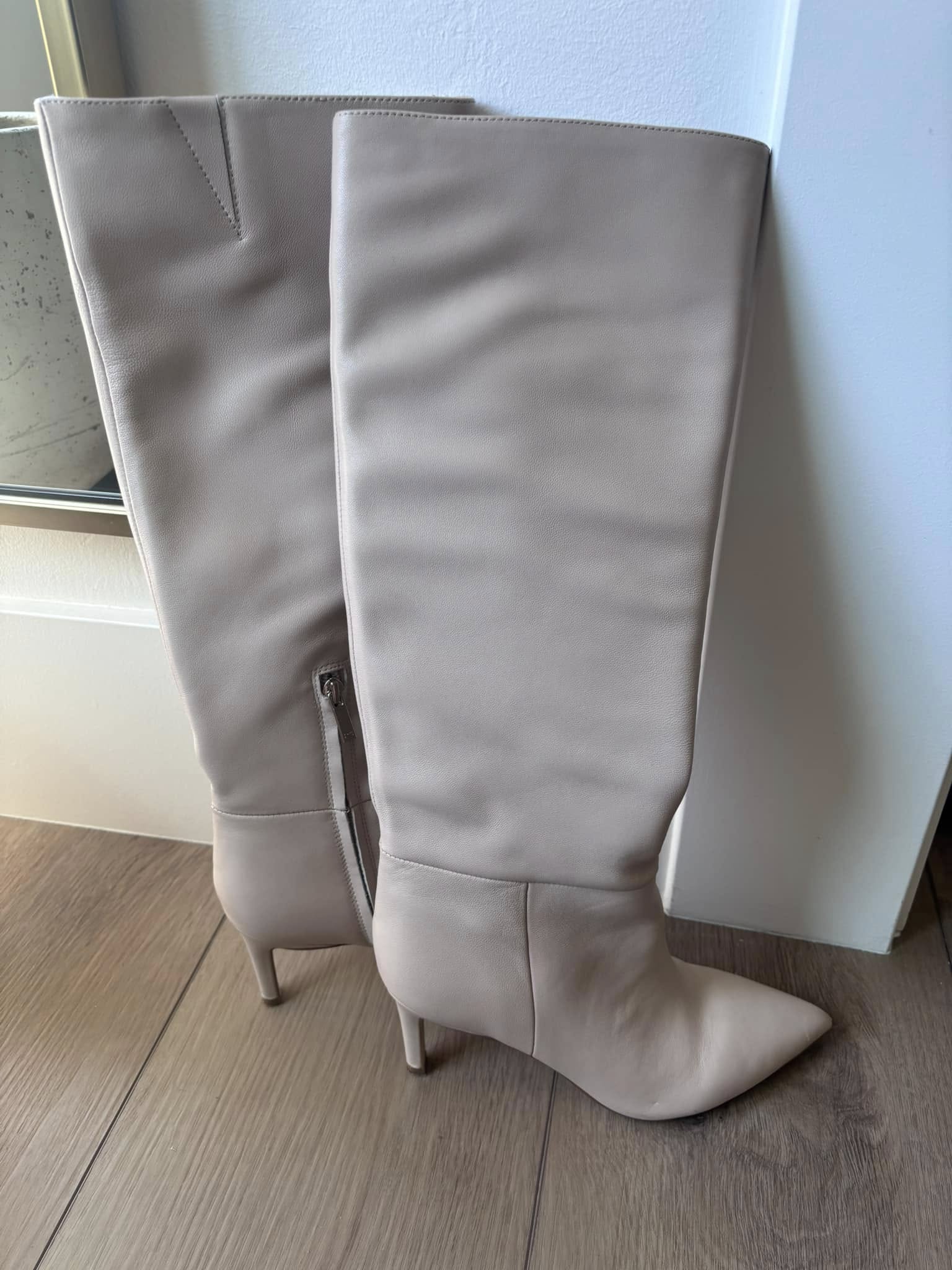 Marc Fisher Heeled Boots (Size 7.5)