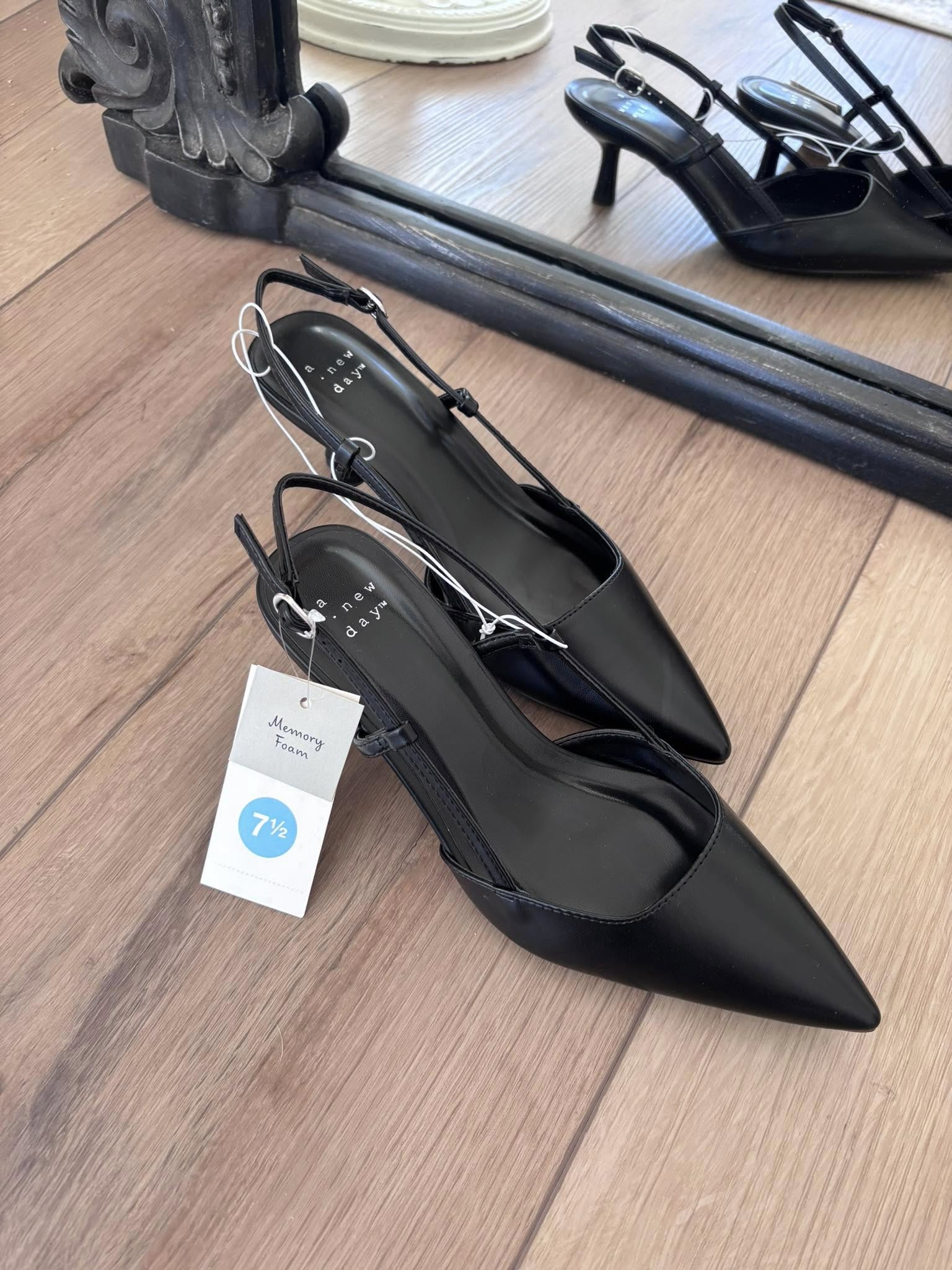 Target Black Kitten Heels (Size 7.5)