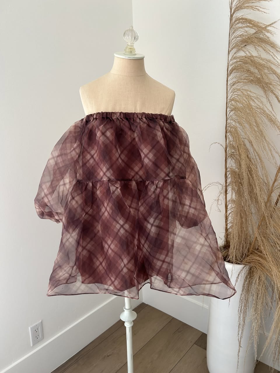Over the Shoulder Plaid Dress by Vici