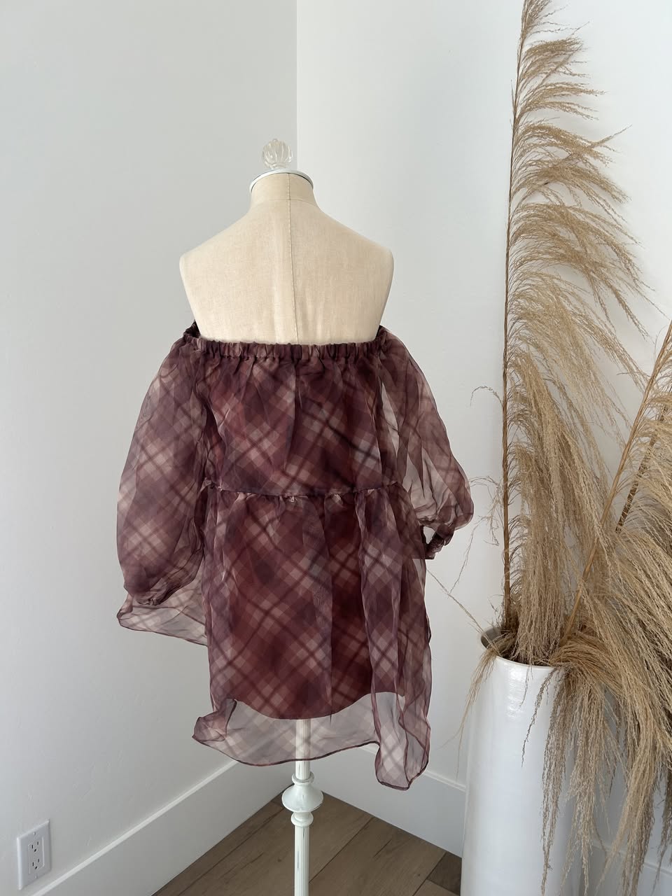 Over the Shoulder Plaid Dress by Vici