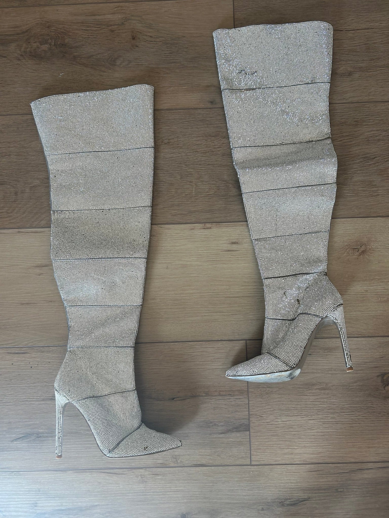 Knee High Diamond Boots (Size 8)