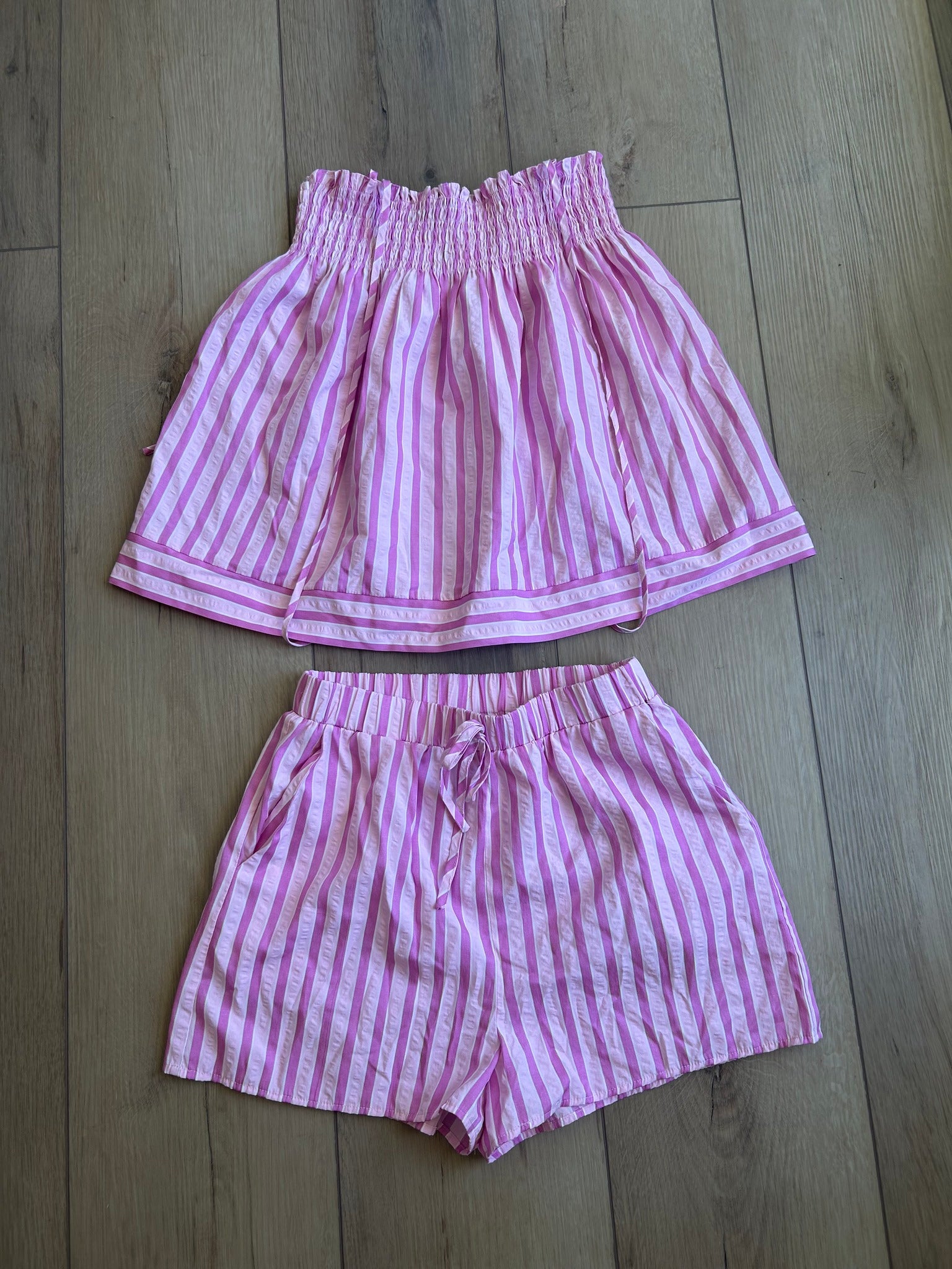 Vici Striped Pink Set