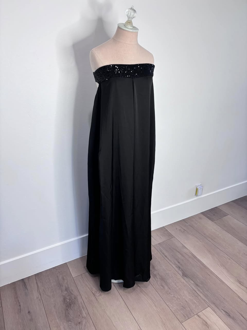 Meritt Strapless Jumper