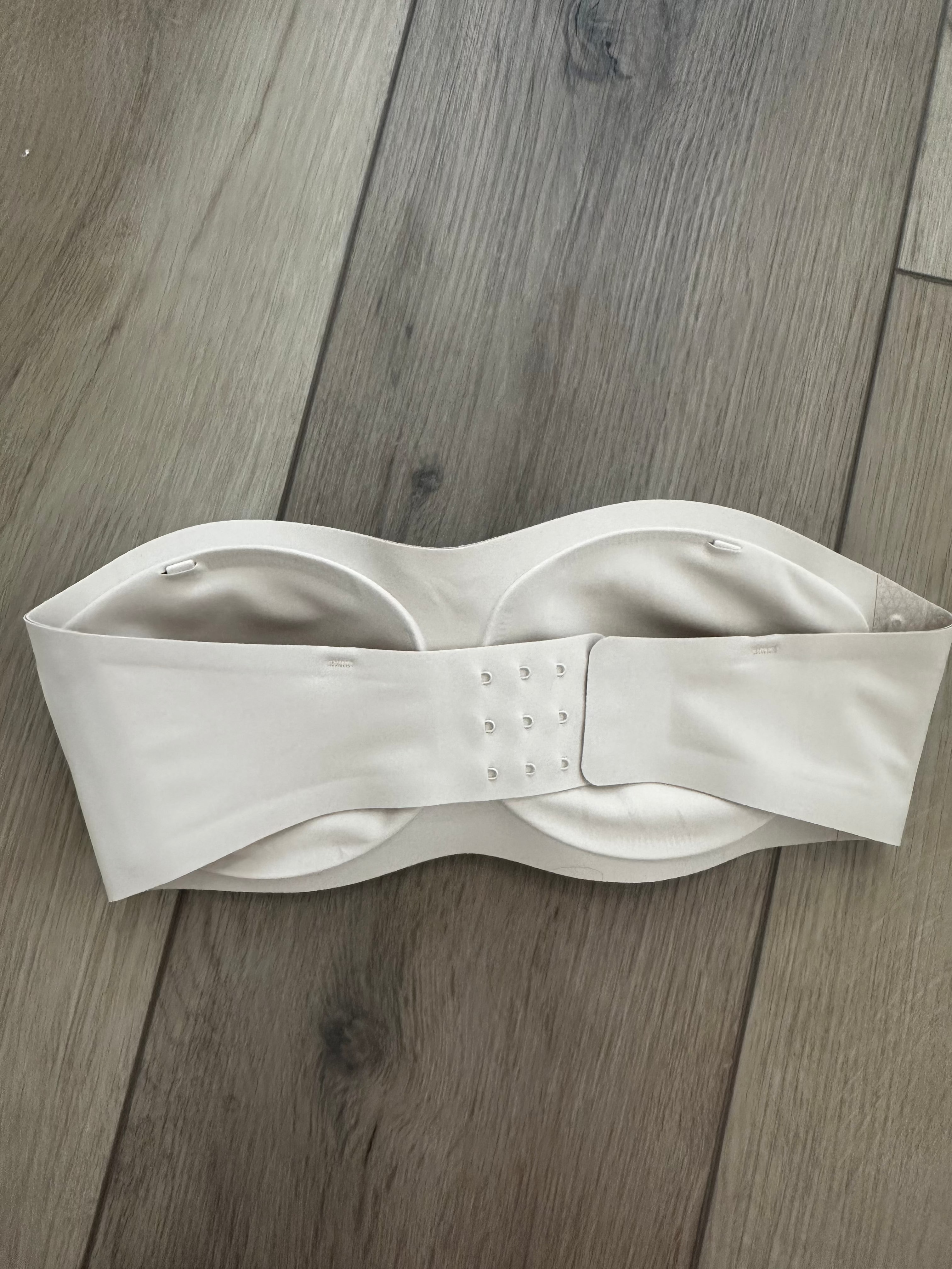 Beige Strapless Bra (Size Small)
