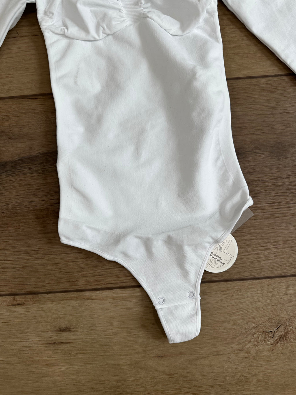 White Long Sleeve Shapewear Bodysuit (Size Medium)