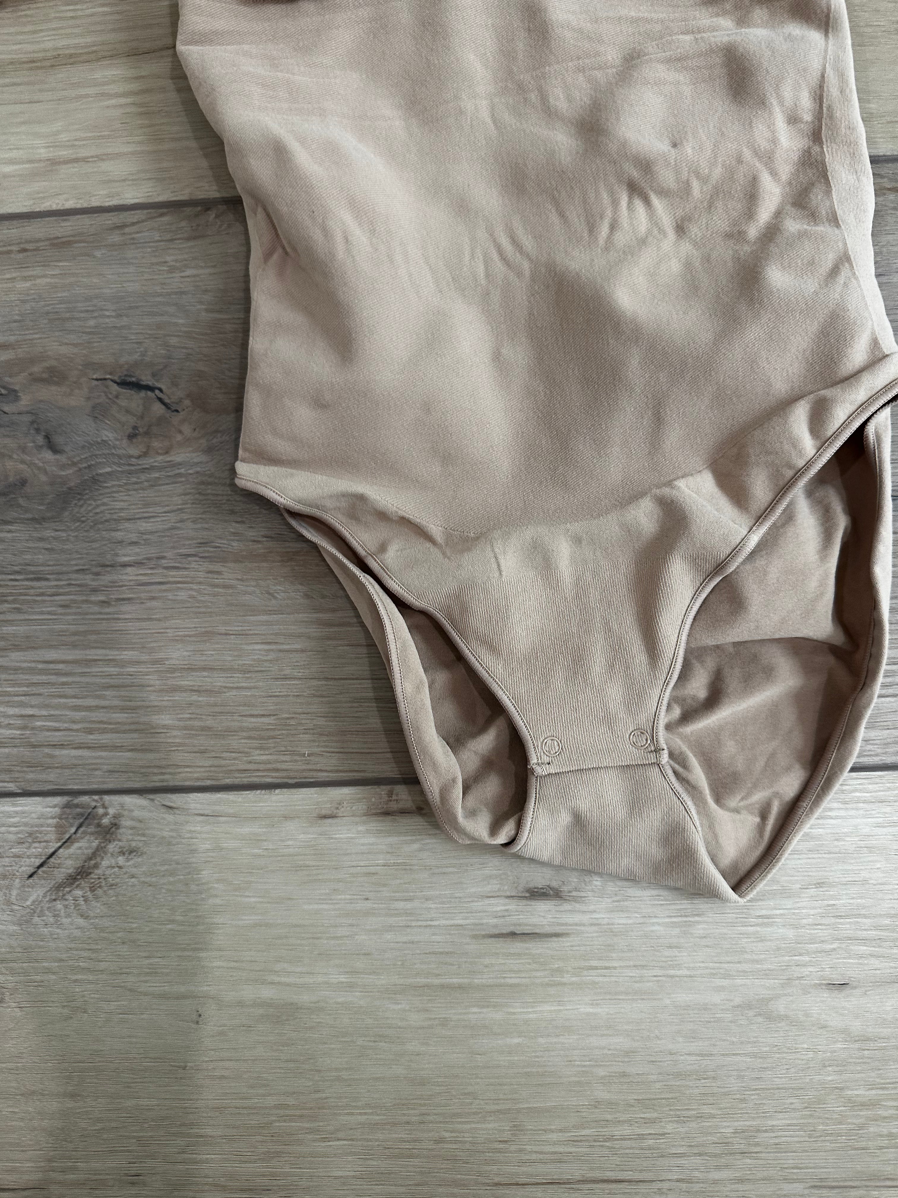Sculpting Shapewear Bodysuit (Size Medium)