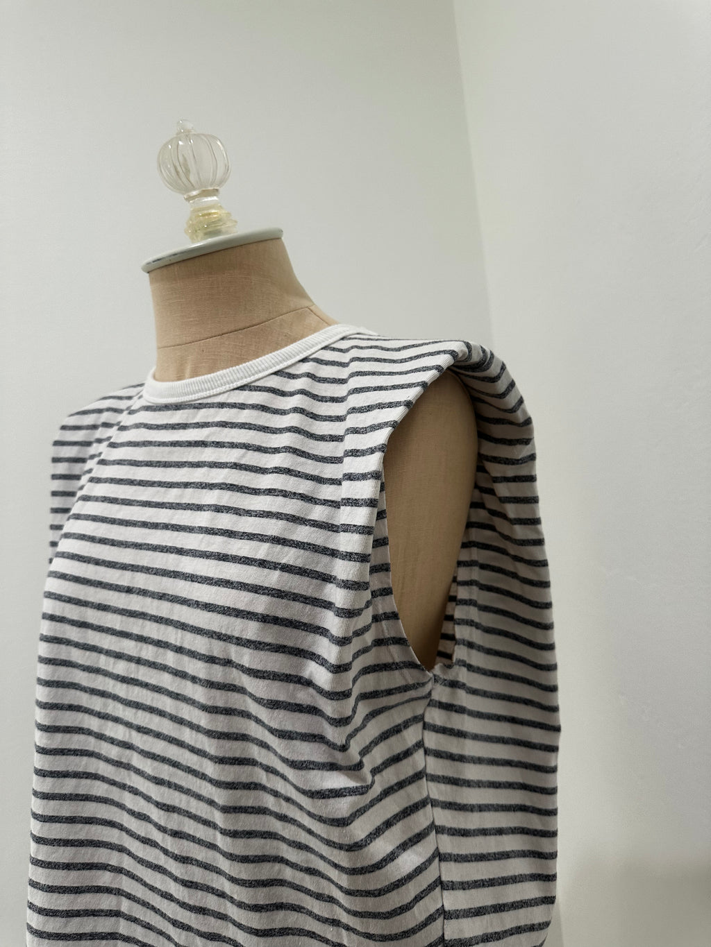 Stripped Muscle Tee (Size Small)