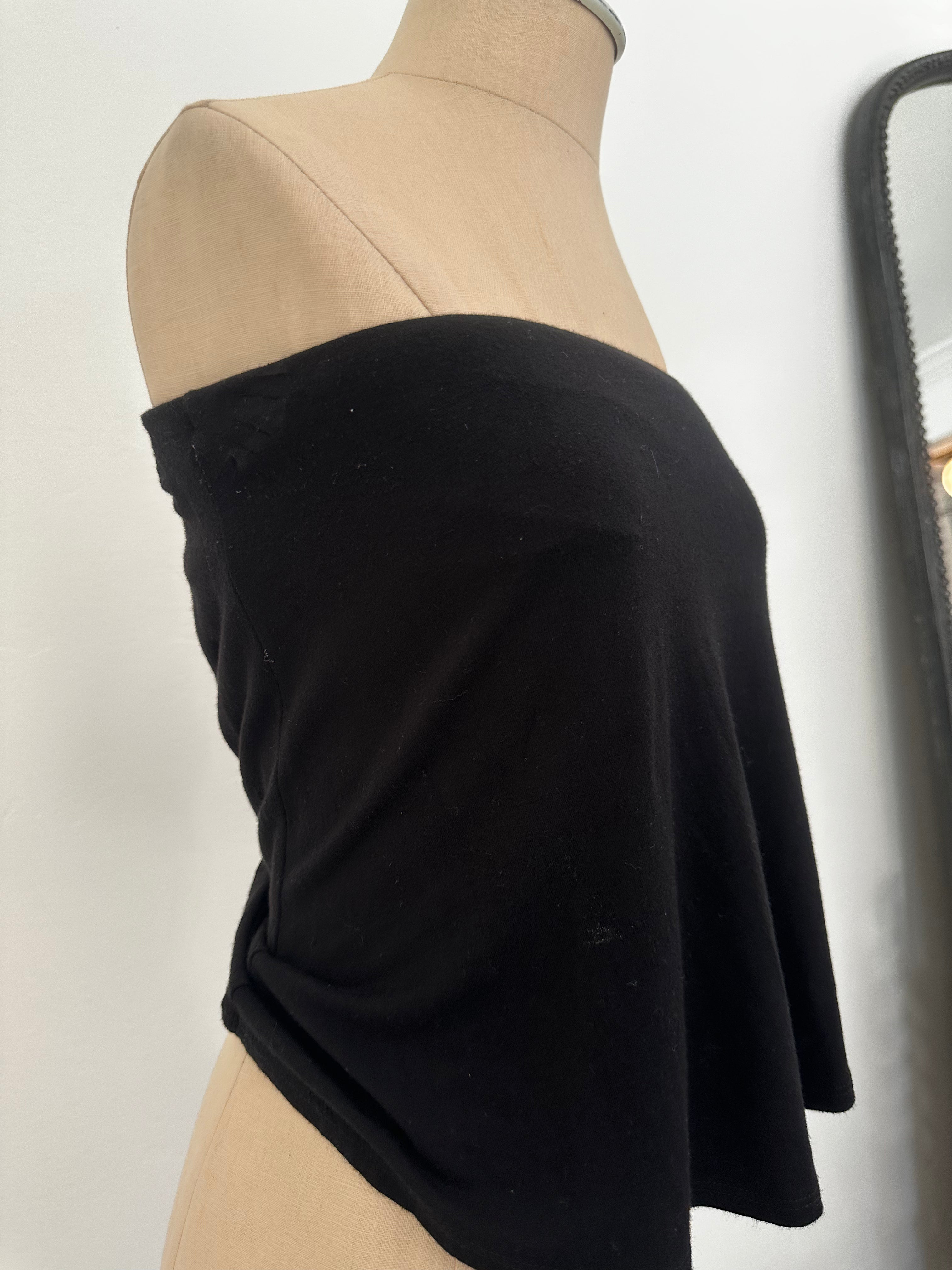 Flowey Black Lose Tube Top (Size Small)