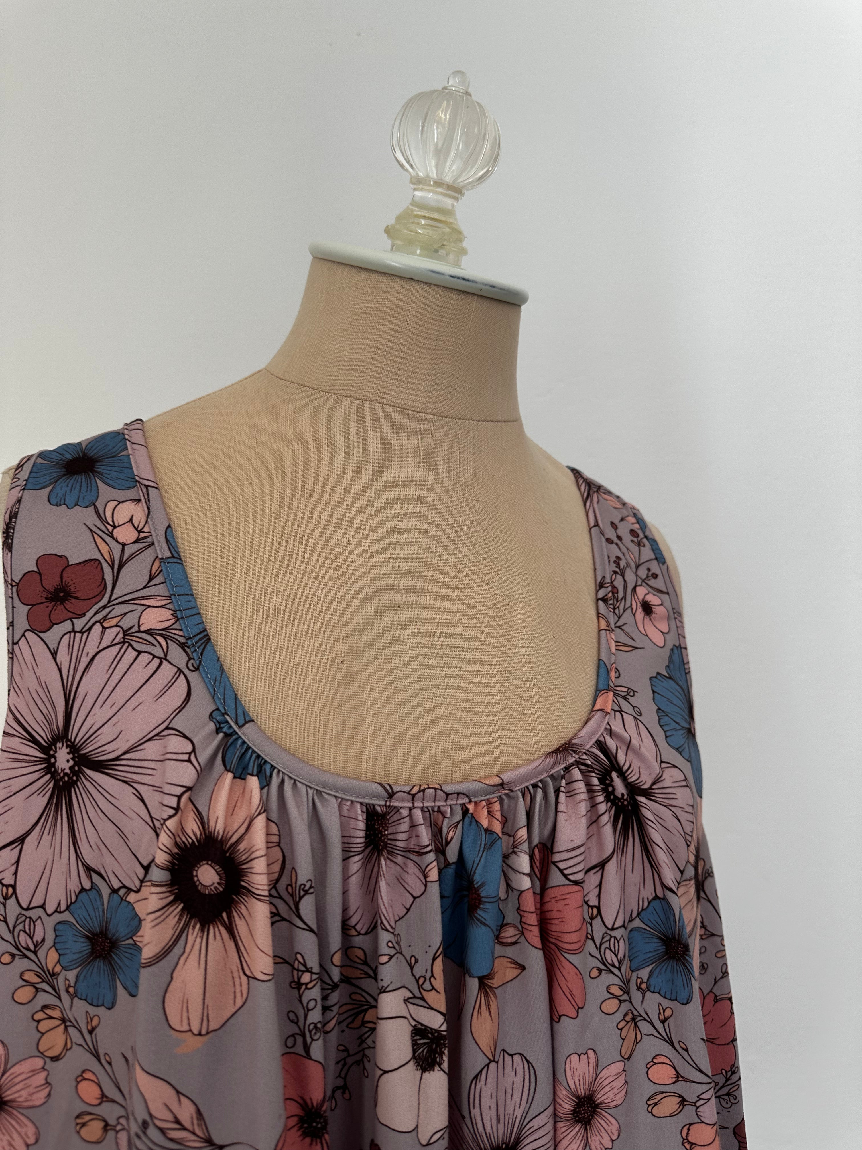 Floral Top (Size 1XL)