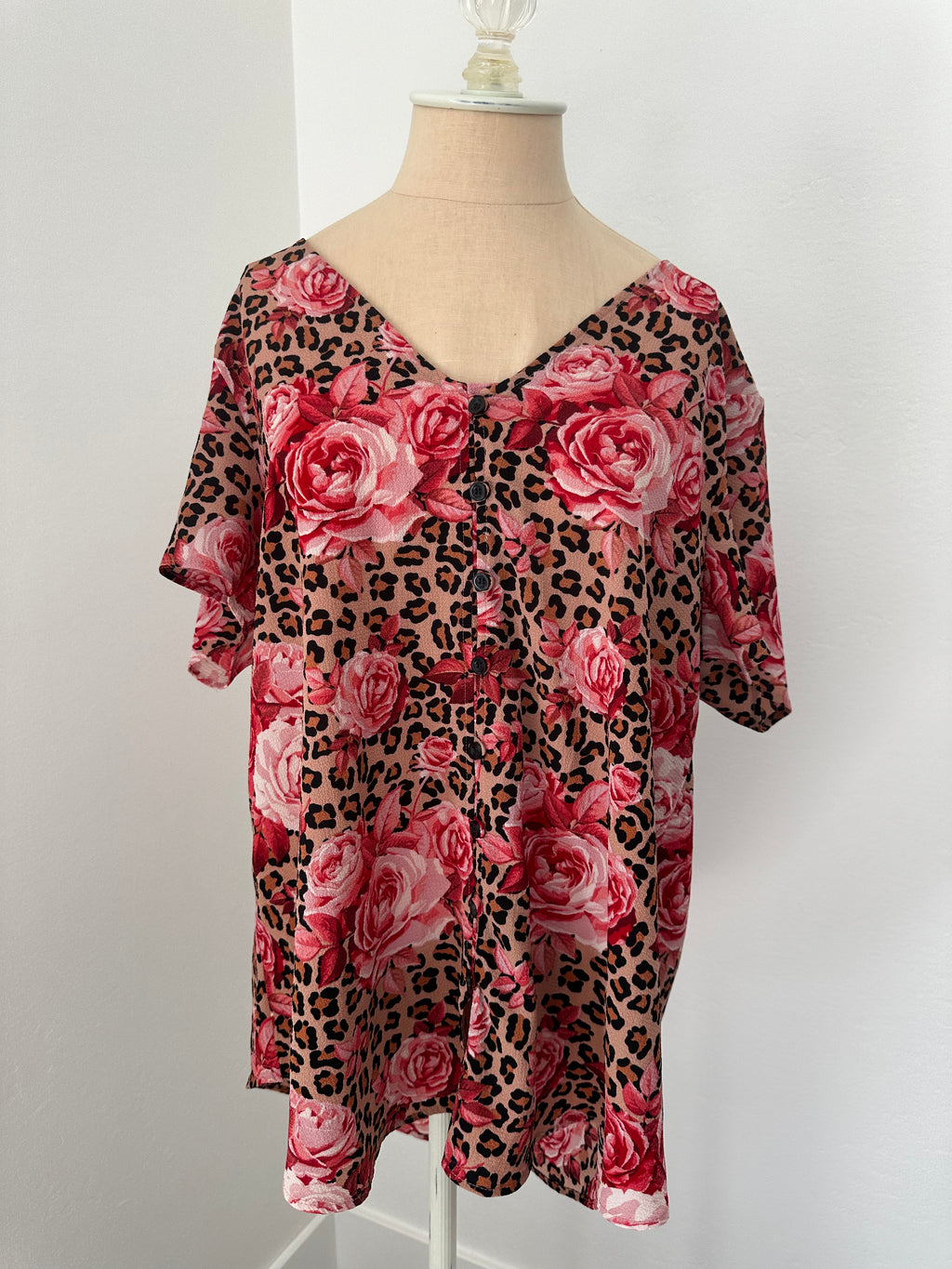 Cheetah and rose top (Size Large)