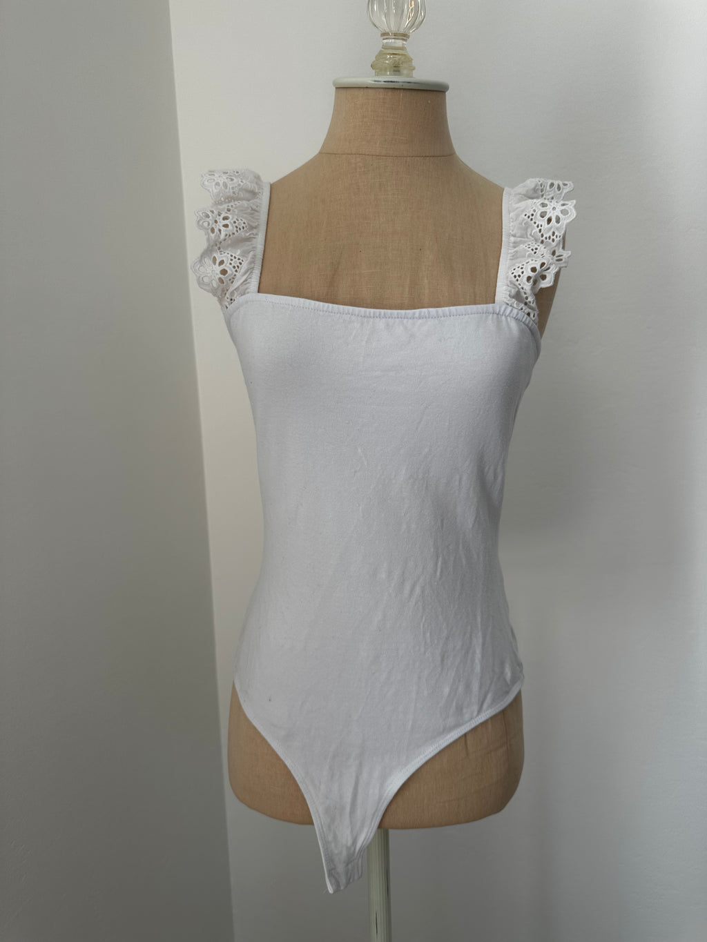 White Bodysuit Pink Lily (Size Medium)