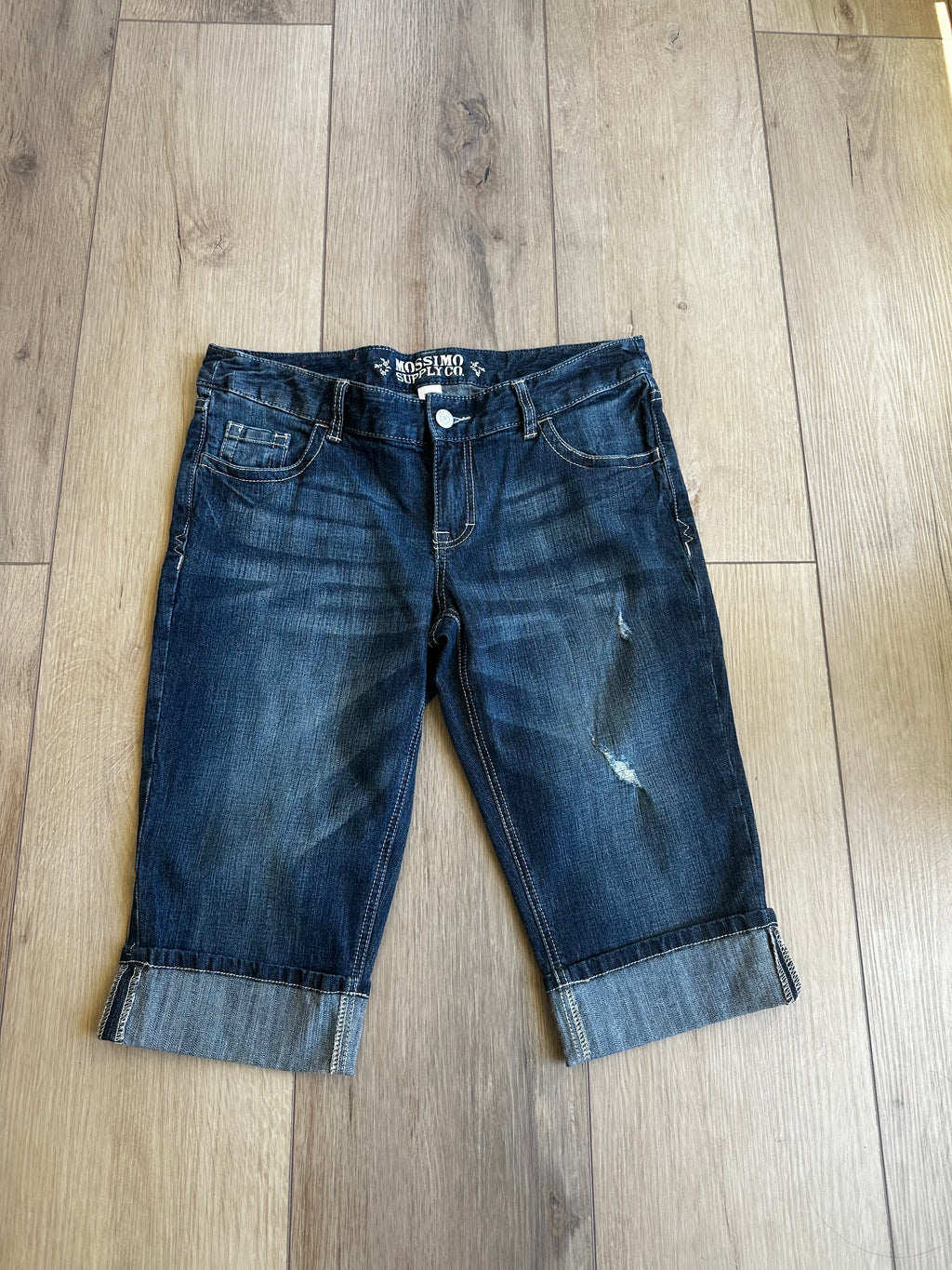 Denim Capri Pants (Size 11/Large)