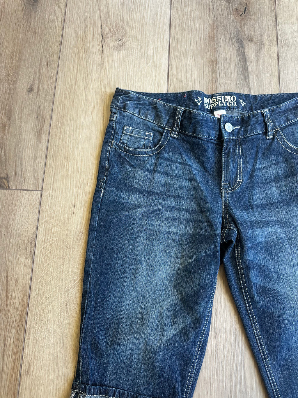 Denim Capri Pants (Size 11/Large)