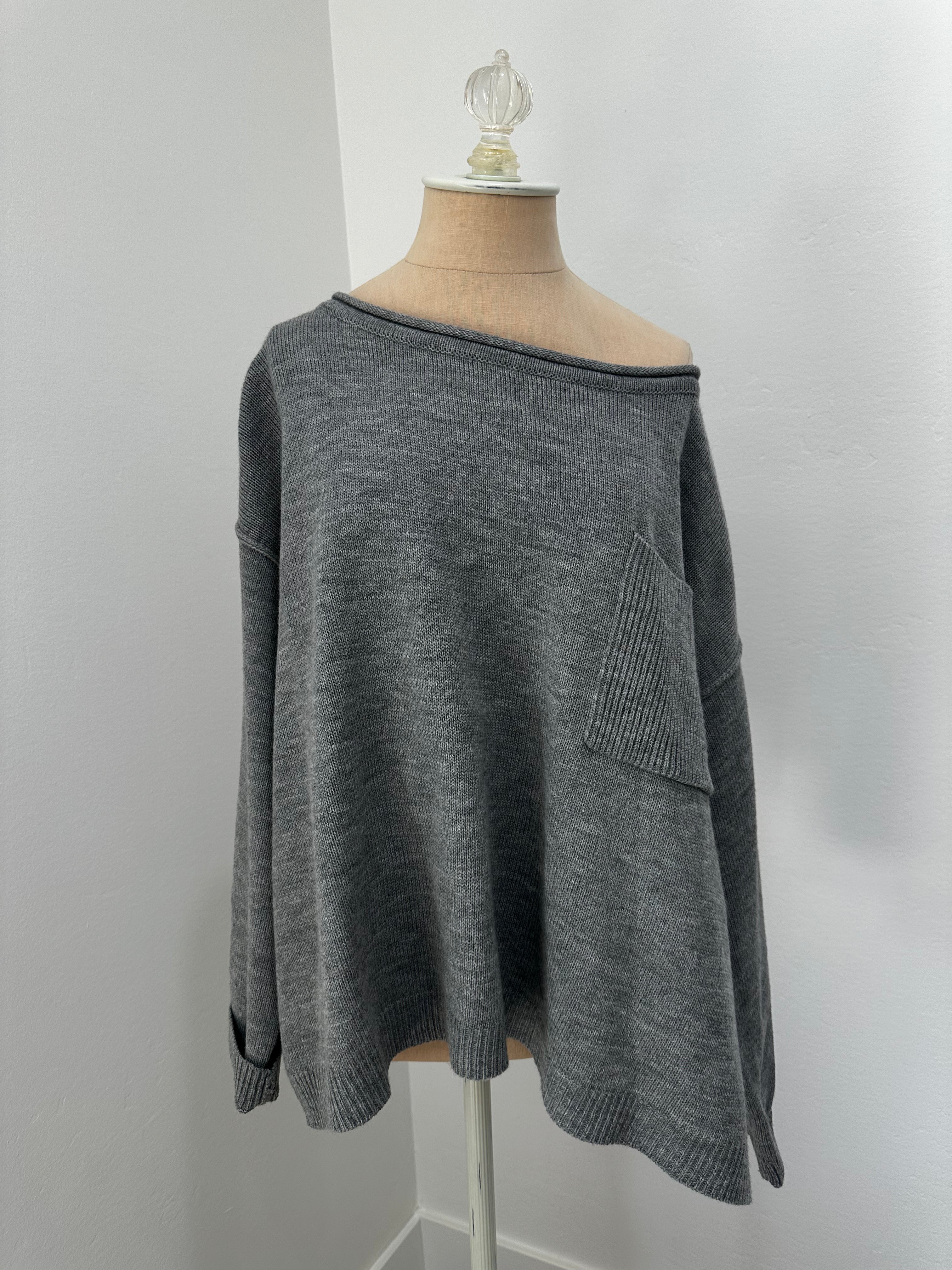 Gray Knit Sweater Pink Lily (Size Small)