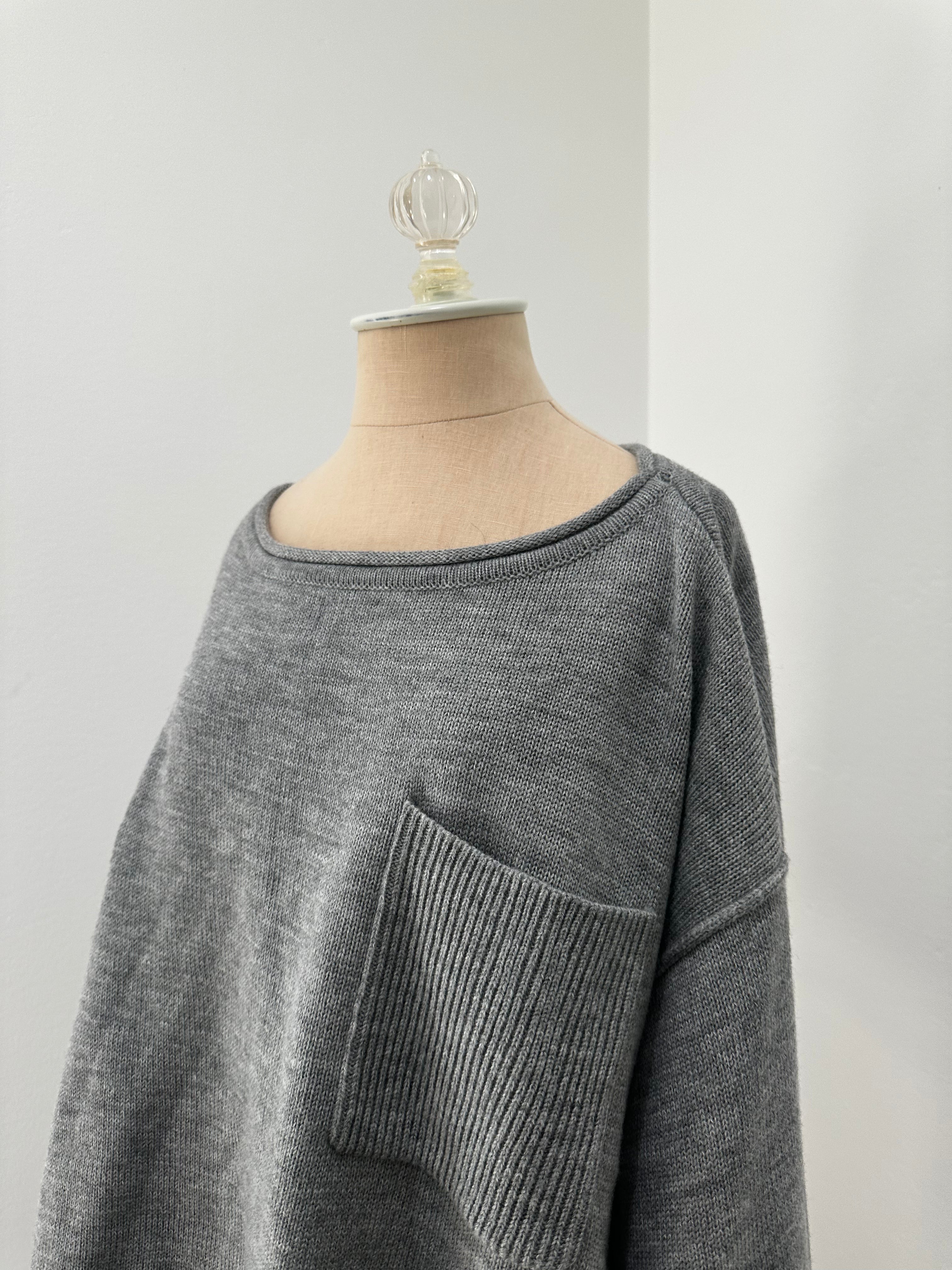 Gray Knit Sweater Pink Lily (Size Small)