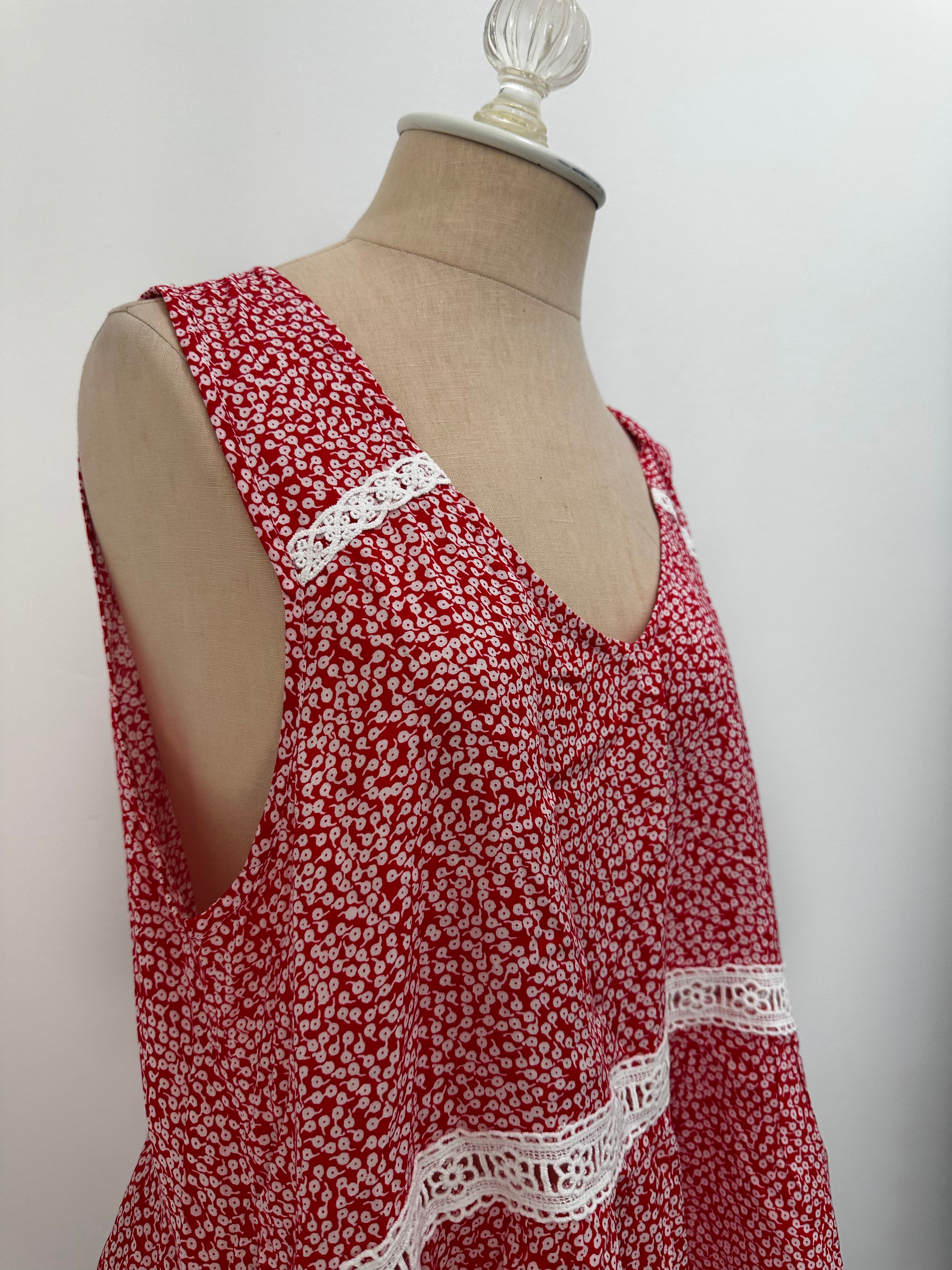Long Floral Top New With Tag (Size Large)
