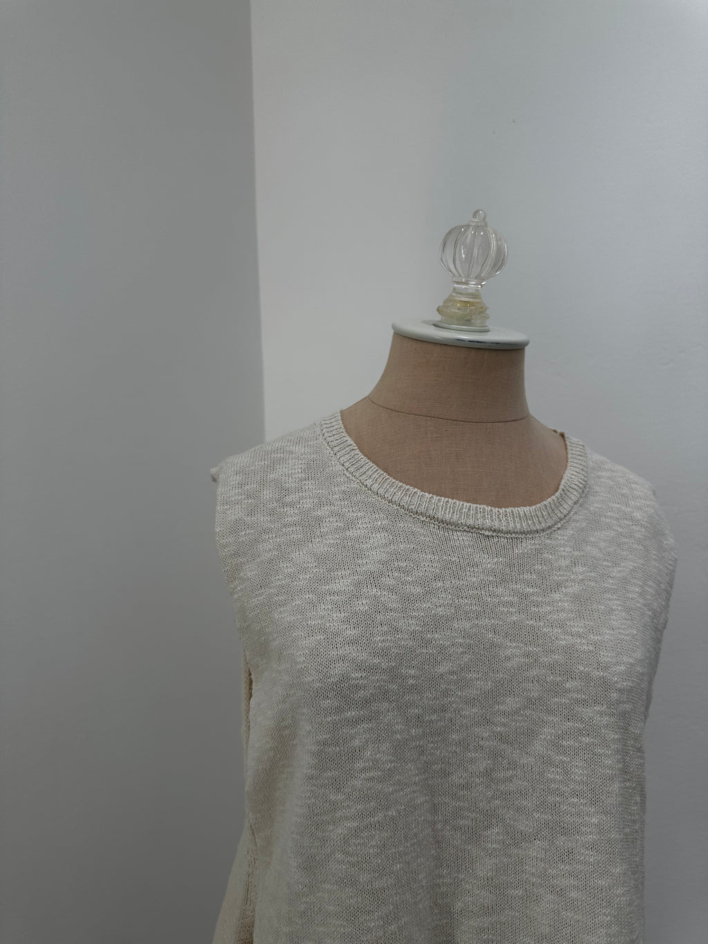 White Knit 2 Piece Set (Size Small)