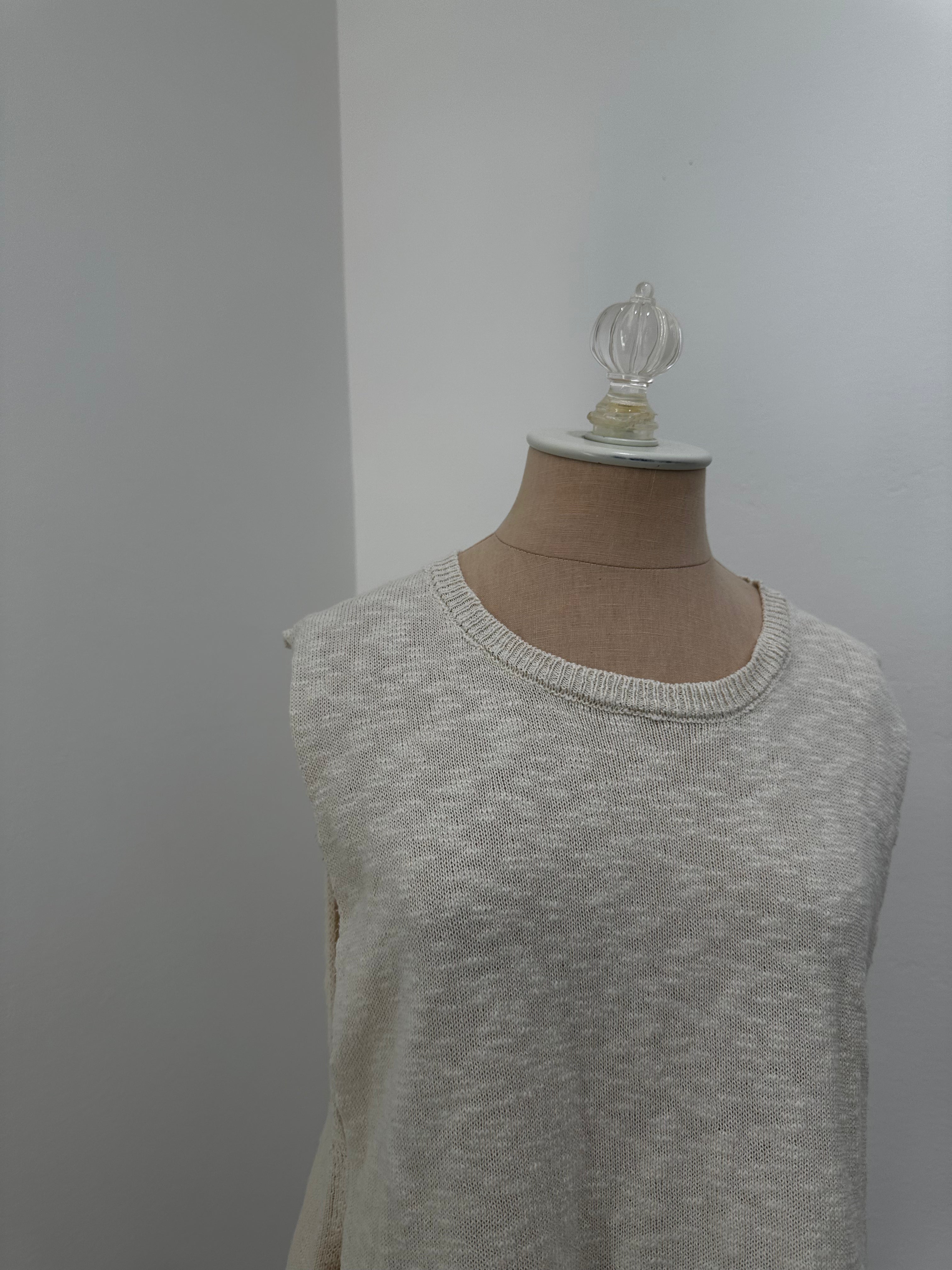 White Knit 2 Piece Set (Size Small)