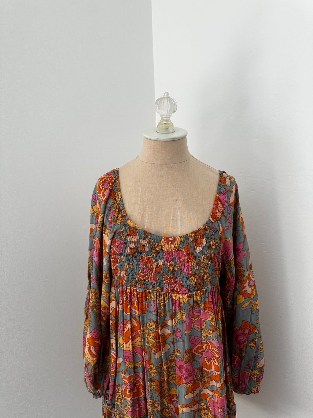 Floral Puff Long Sleeve Dress (Size Small)
