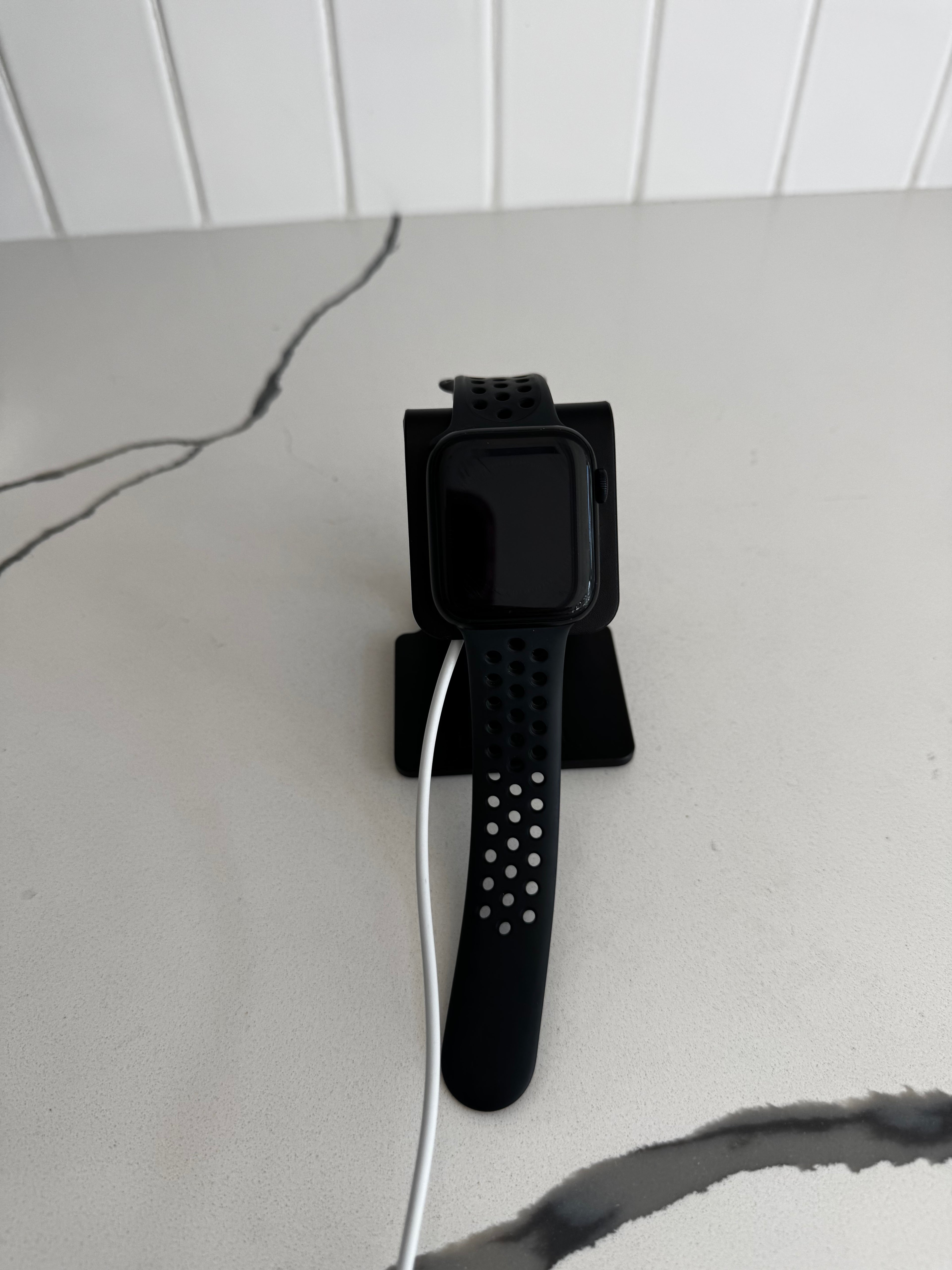 Apple Watch SE 44MM Aluminum Case