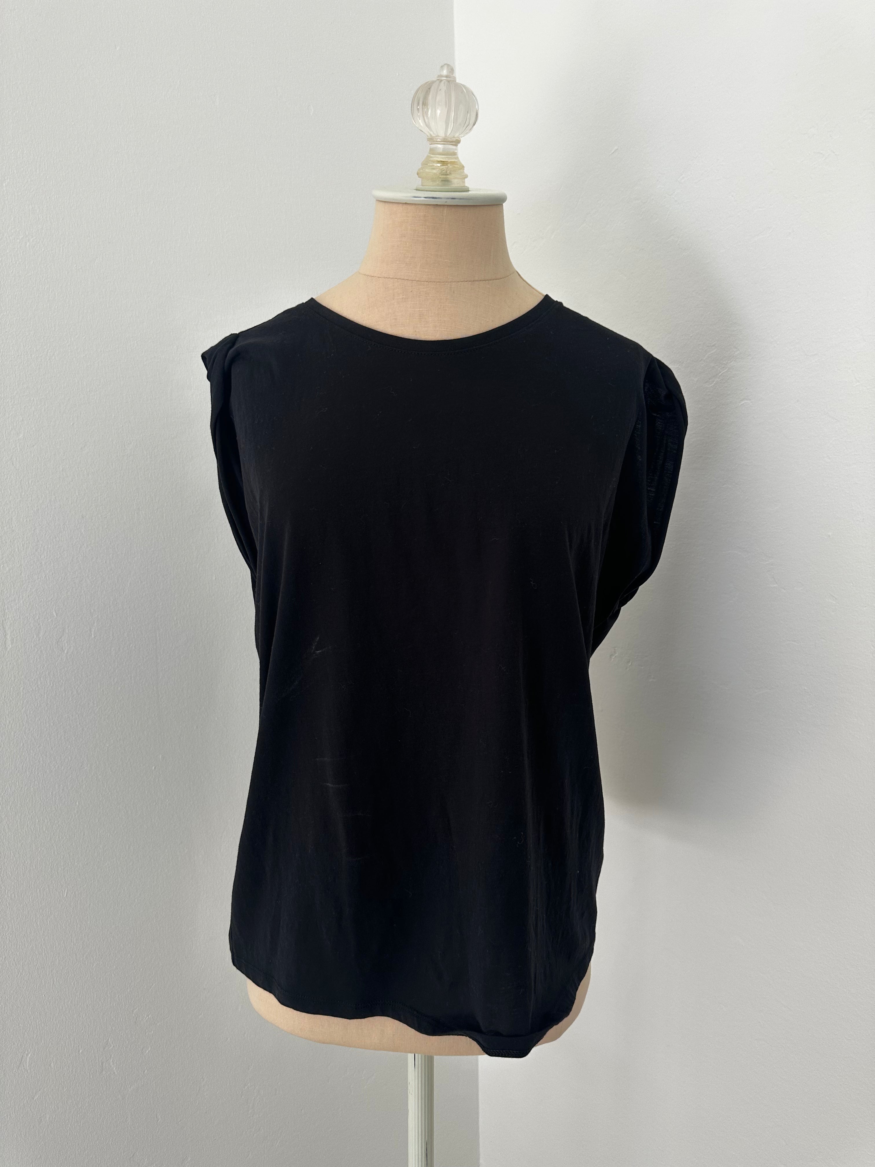 Black Muscle Tee (Size Medium)