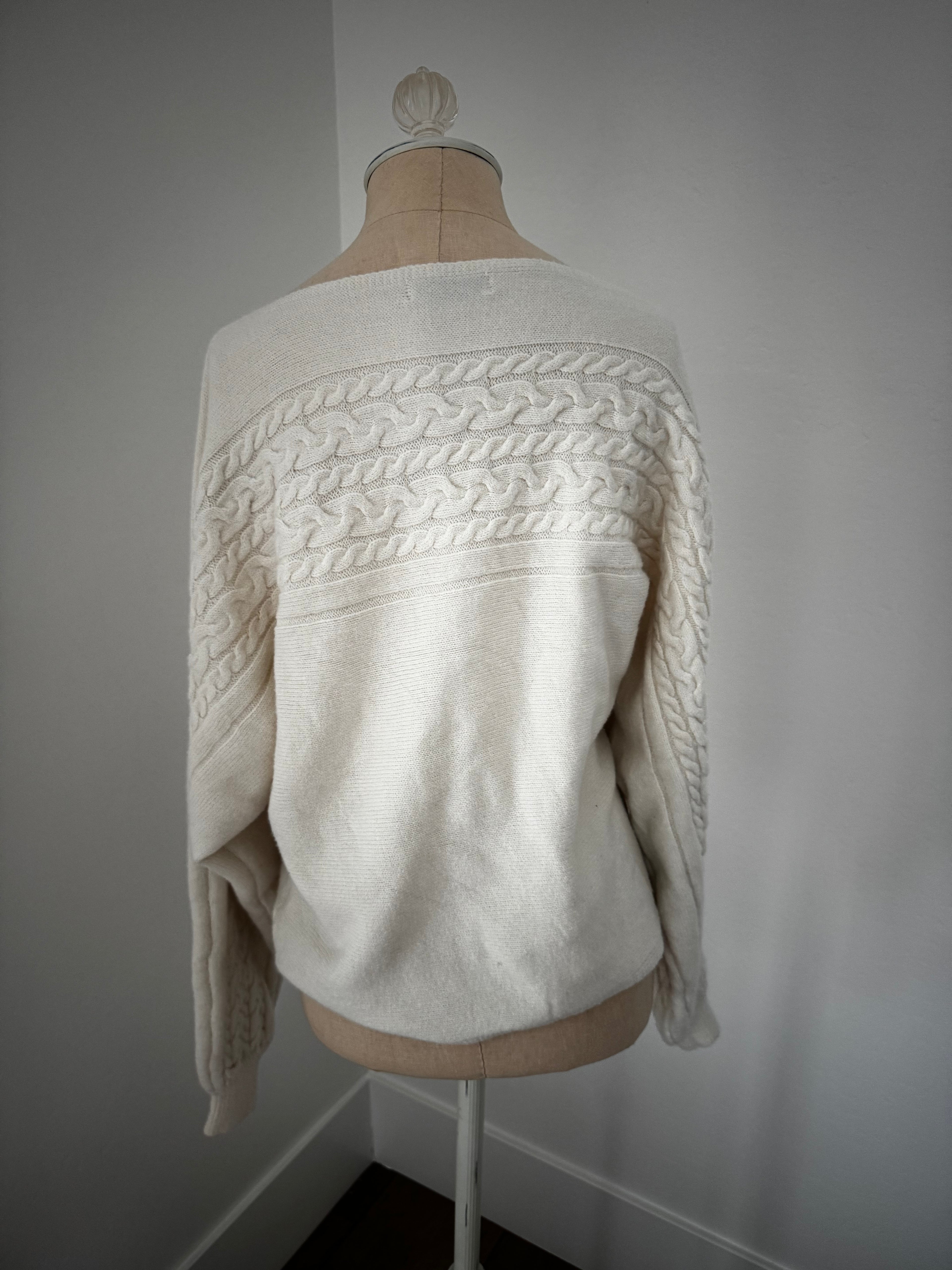 White Sweater by Cupshe