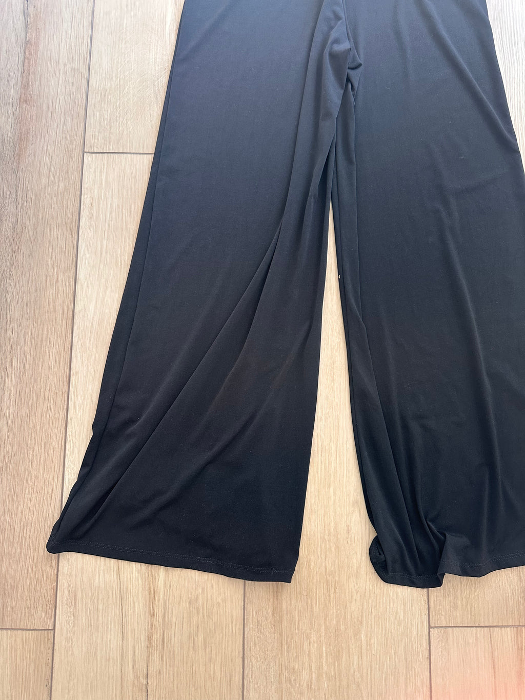 Black Loose Yoga Pants (Size Large)
