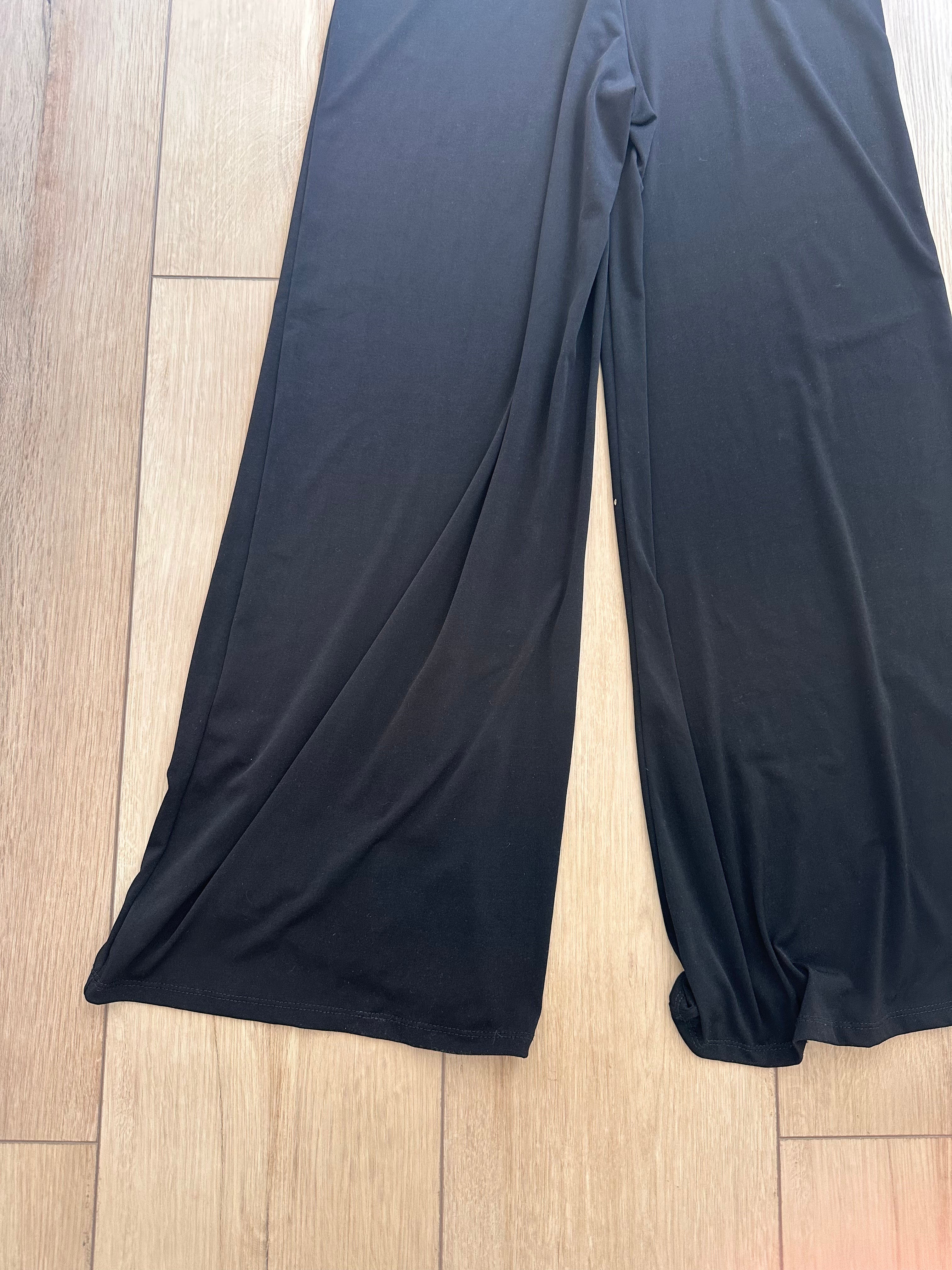 Black Loose Yoga Pants (Size Large)