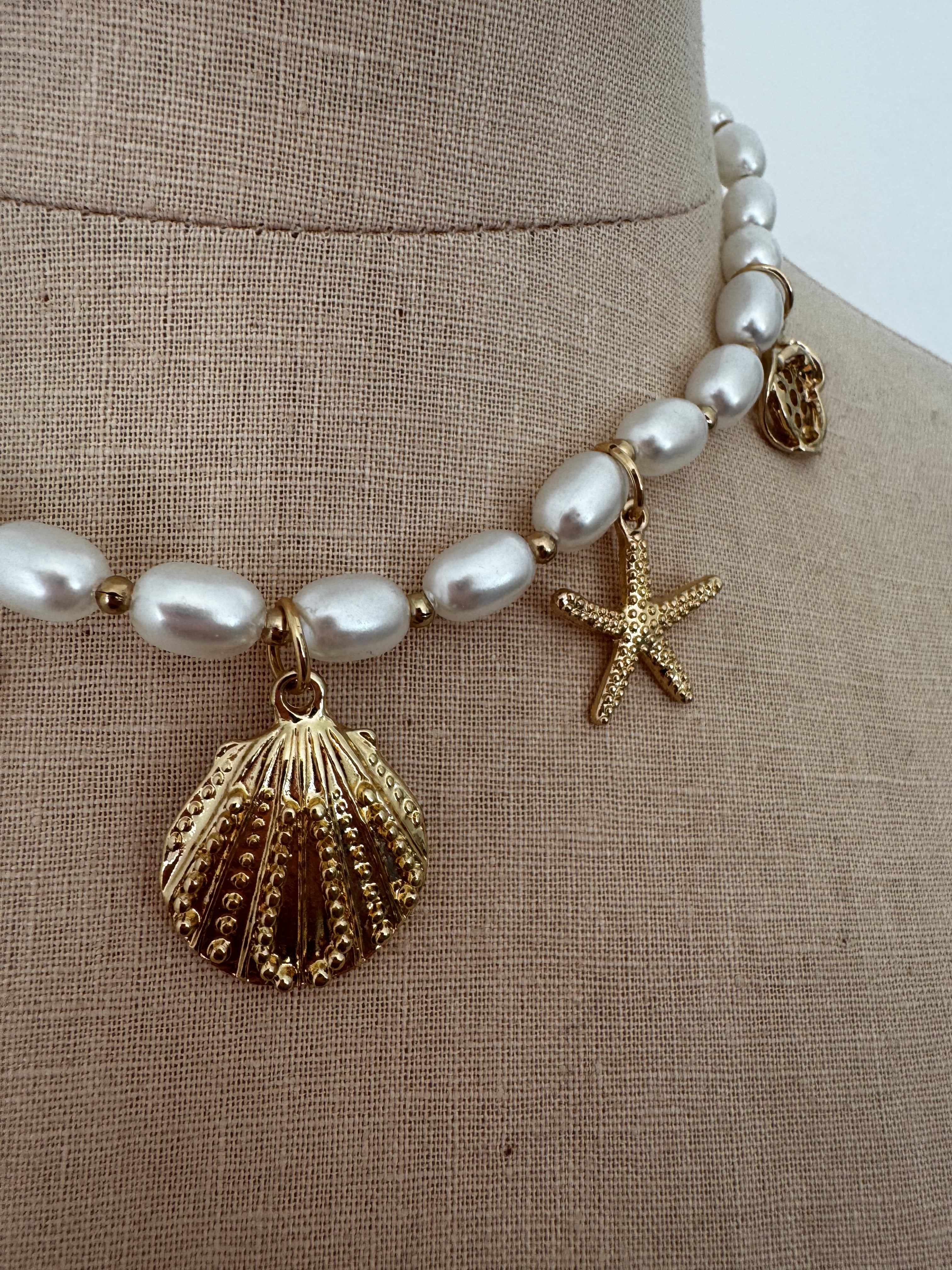 Pearl & Gold Accent Necklace