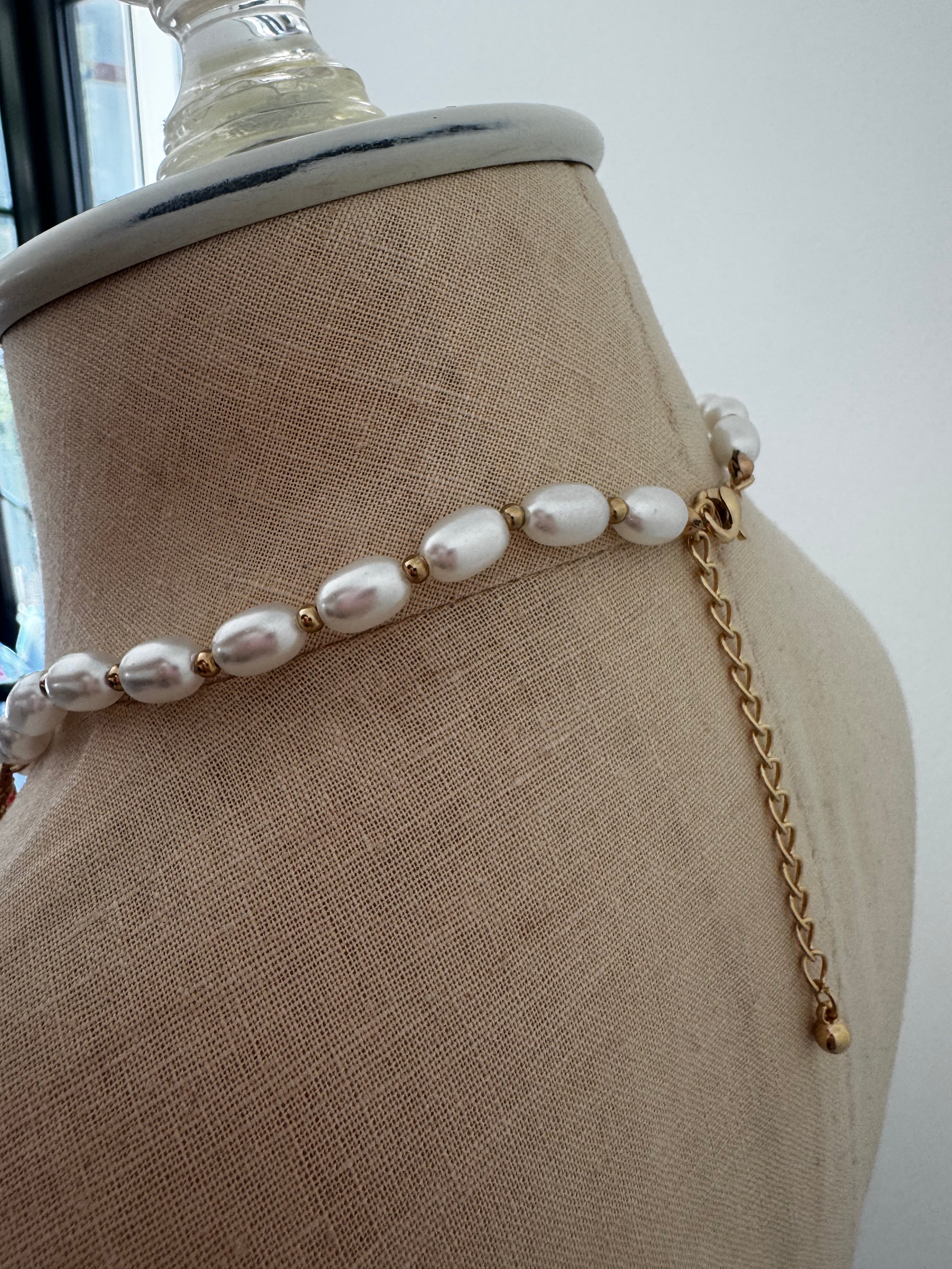 Pearl & Gold Accent Necklace
