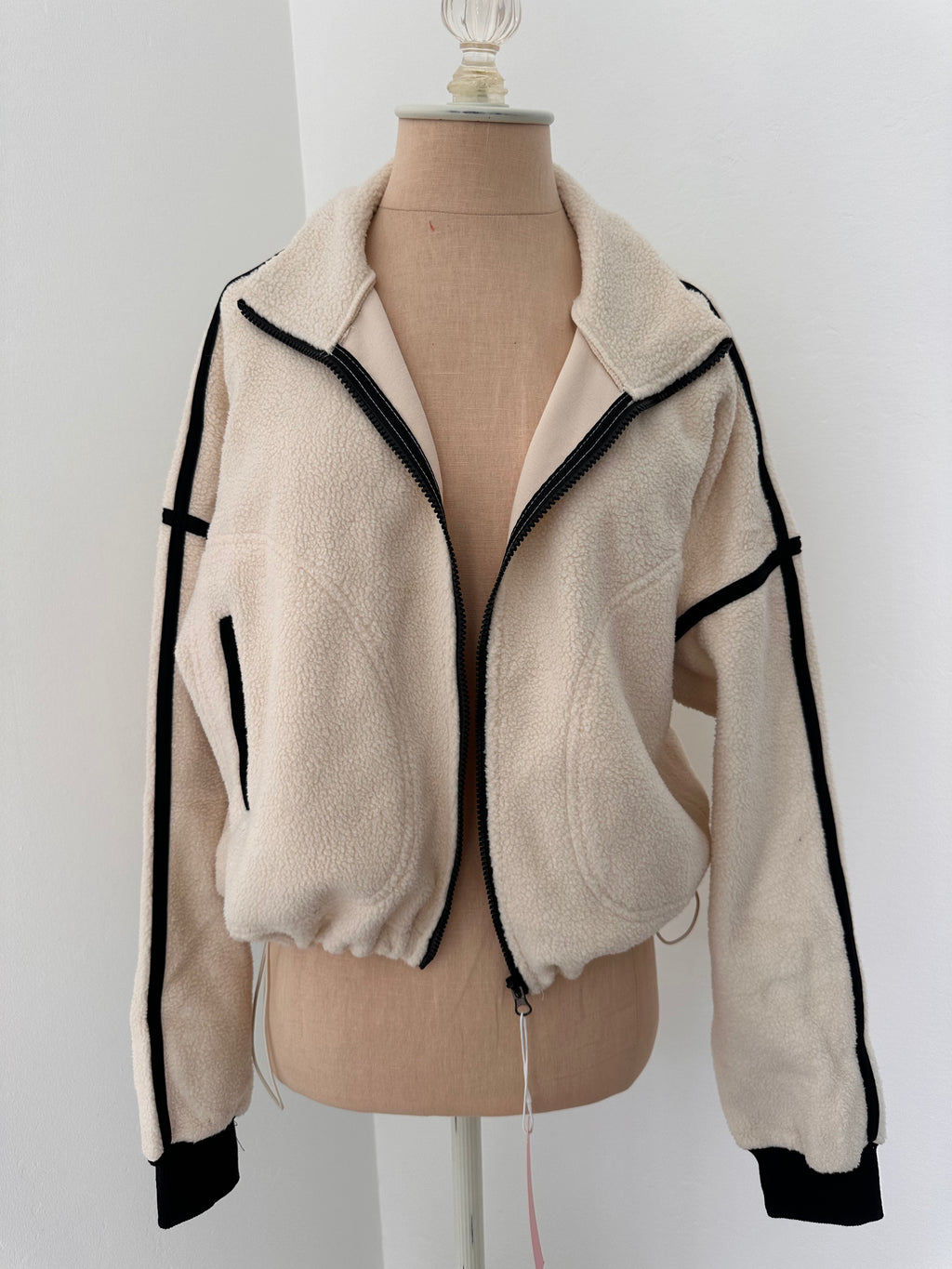 White And Black Fleece Jacket (Size Small )