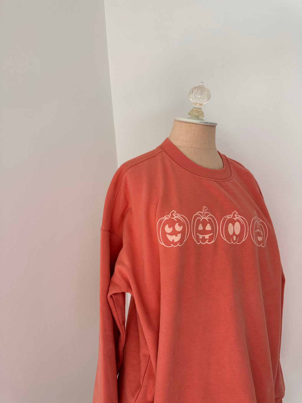 Orange Pumpkin Graphic Sweater (Size Medium)
