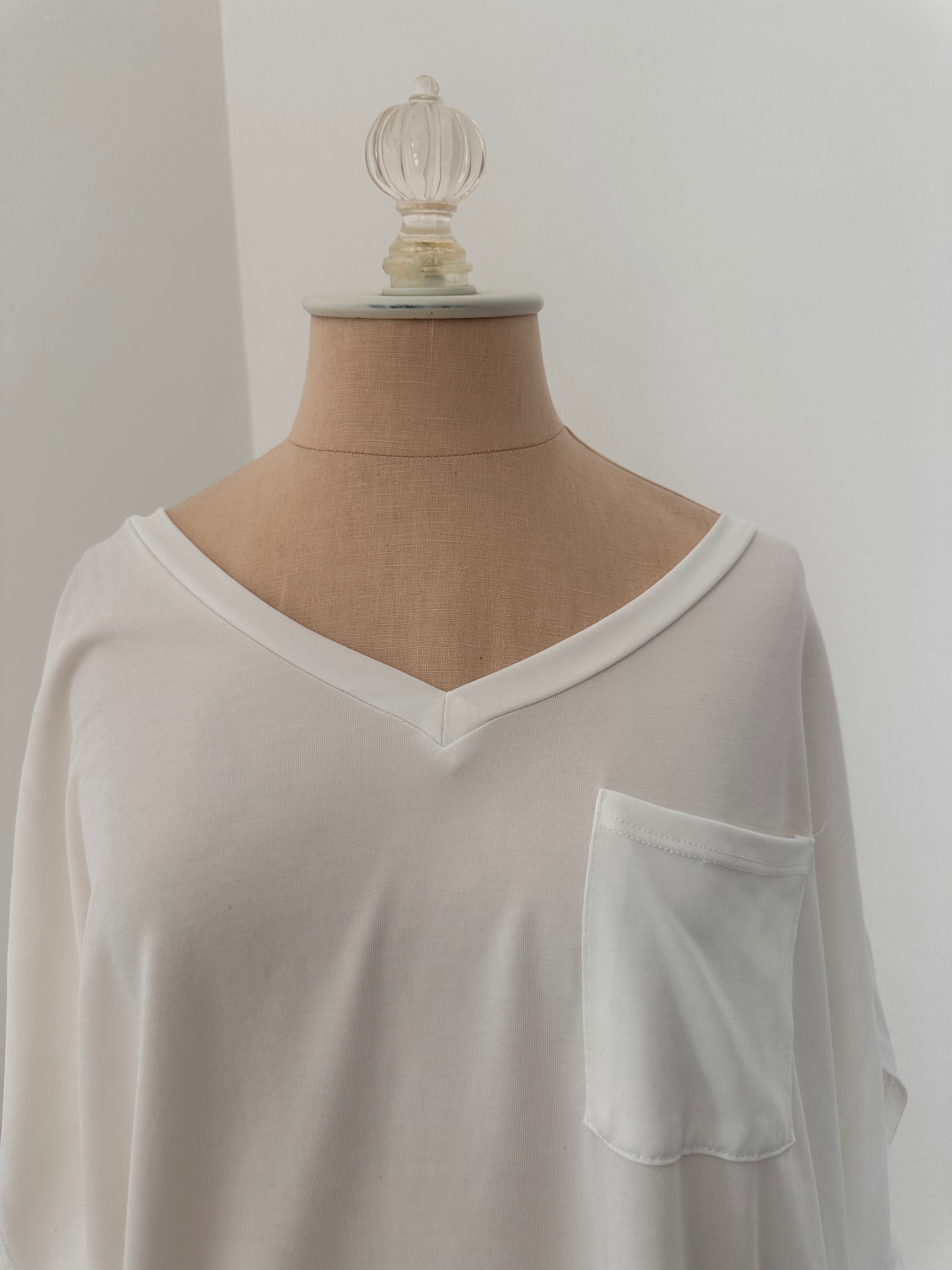 White Vneck Tshirt (size small)