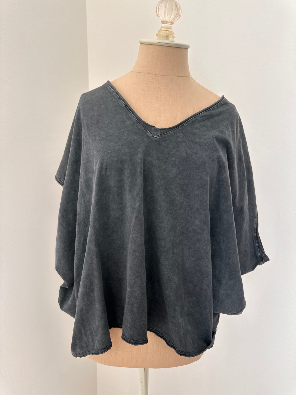 Dark Gray Vneck Tee Free People New with tag(Size Small)