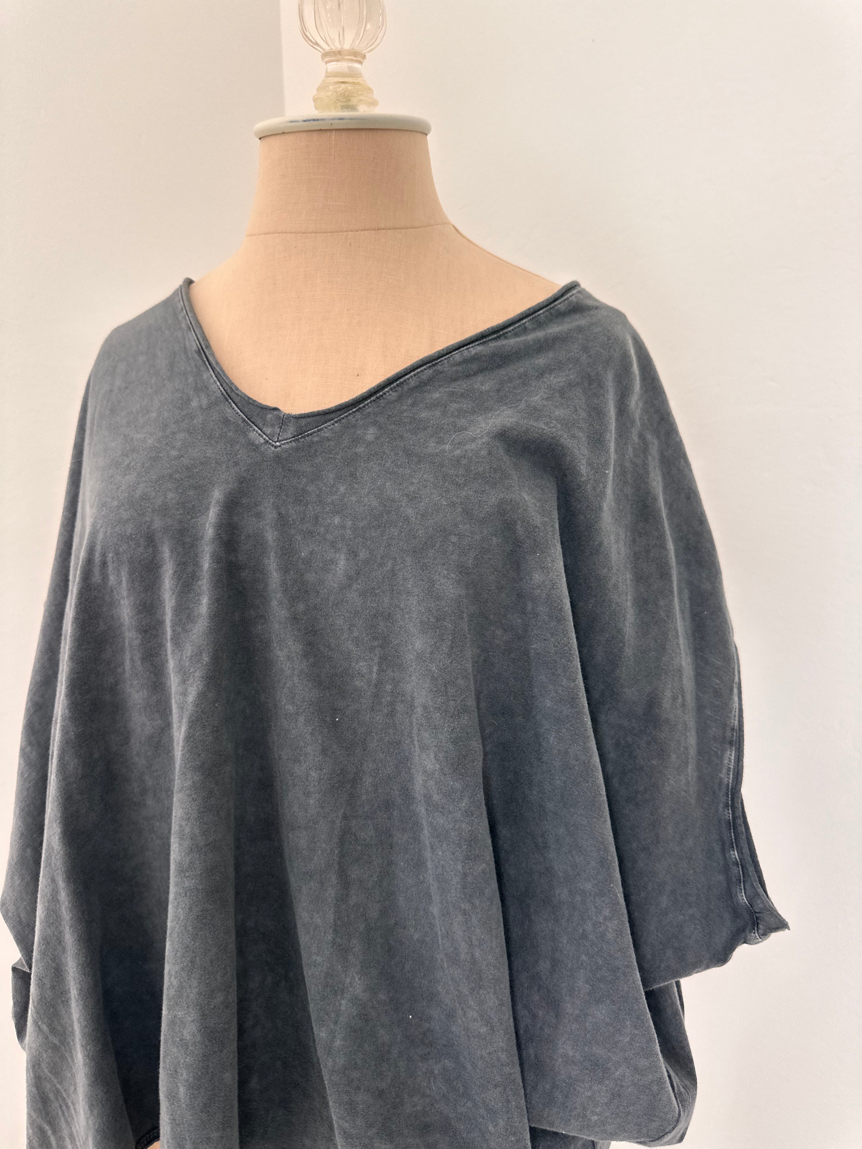 Dark Gray Vneck Tee Free People New with tag(Size Small)