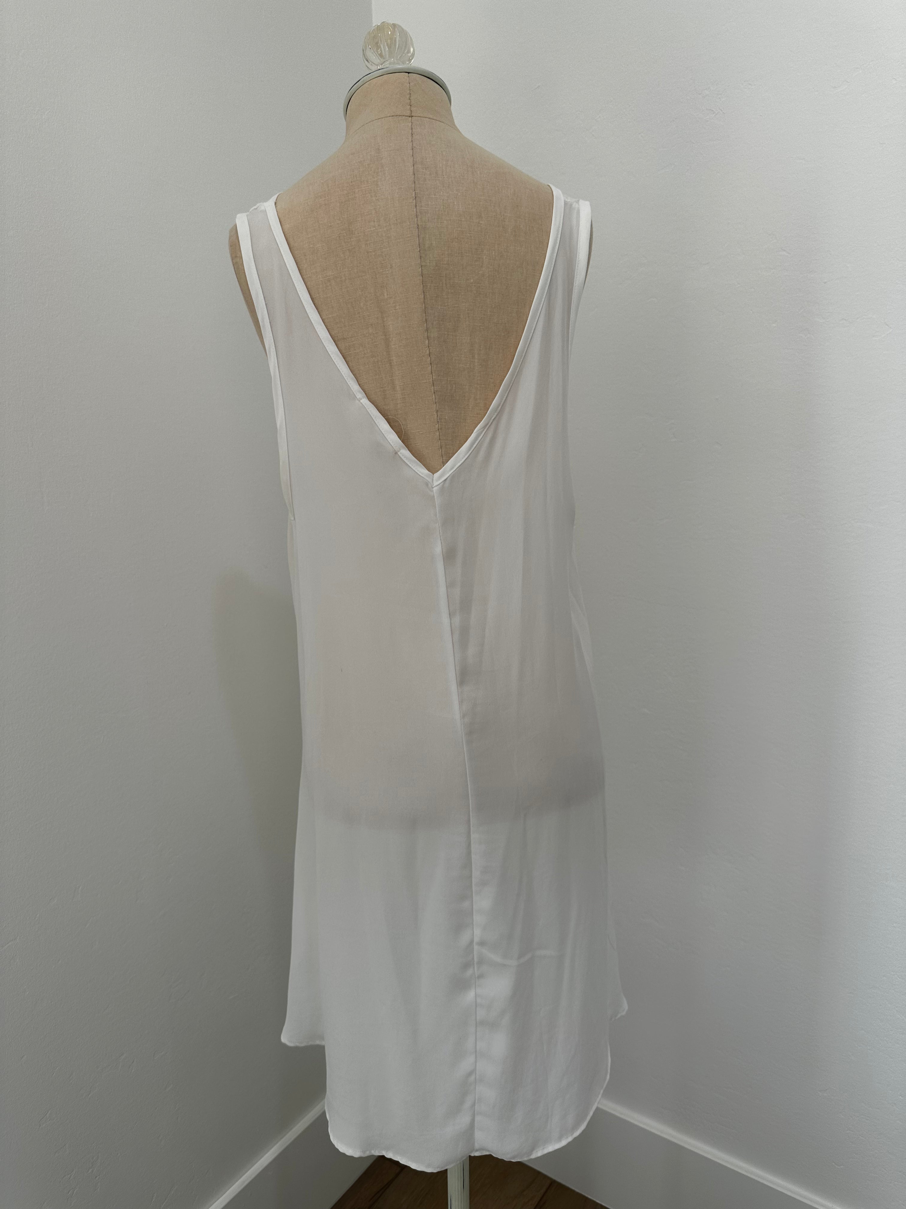 Tank Top Tunic White (Size Large)