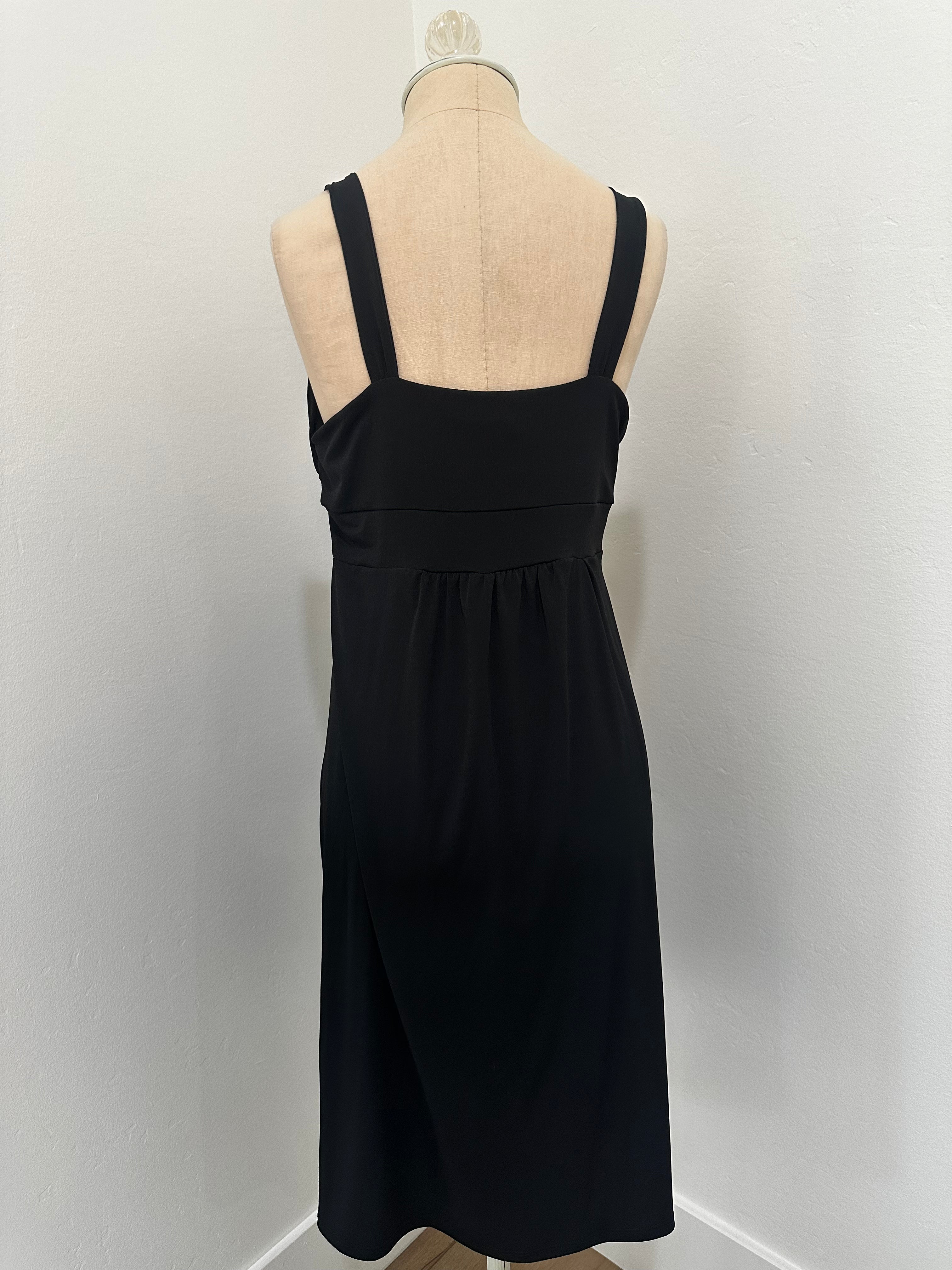 Black Dress (Size Large)
