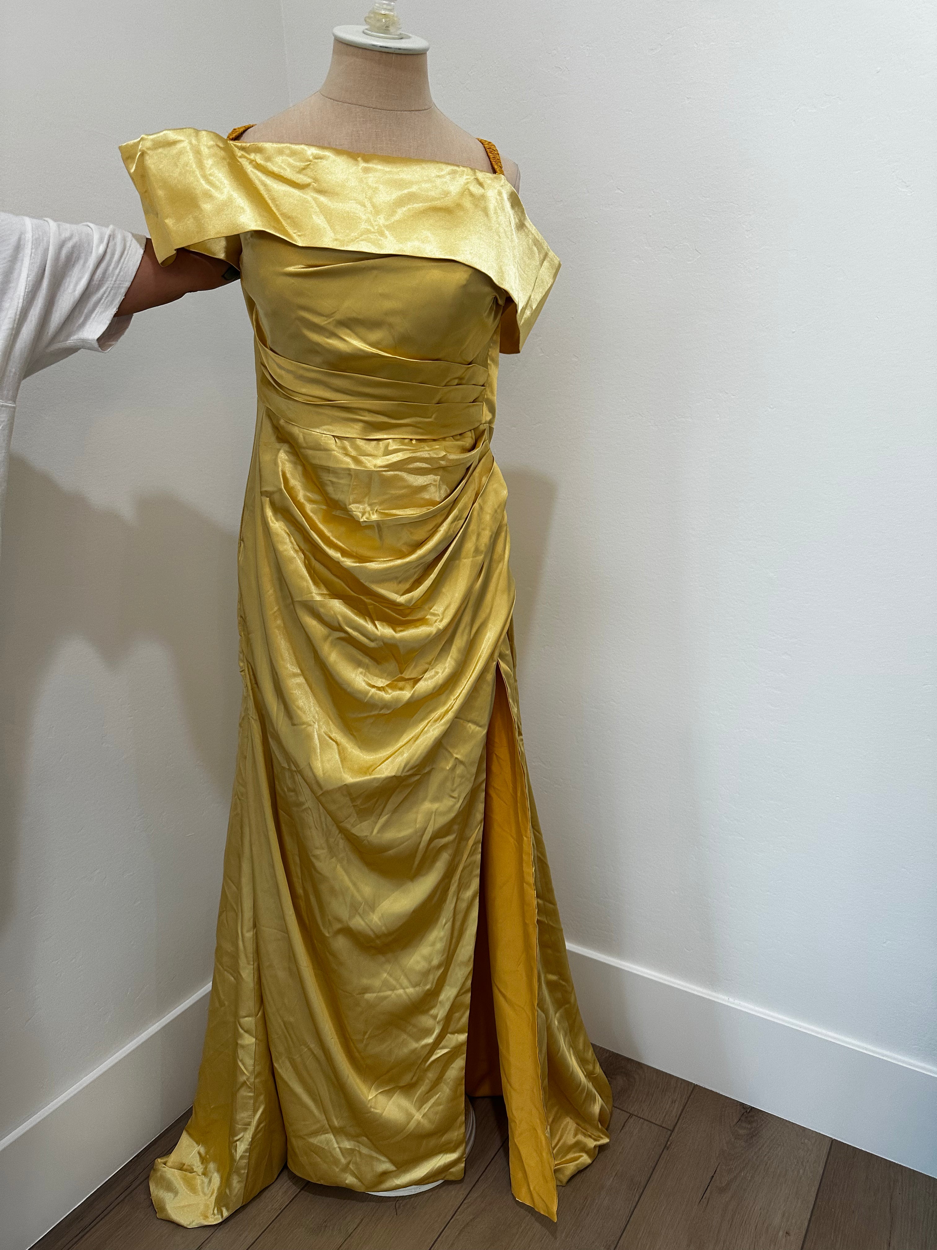 Formal Gold Gown Off The Shoulder Floor Length New with Tags (size 10)