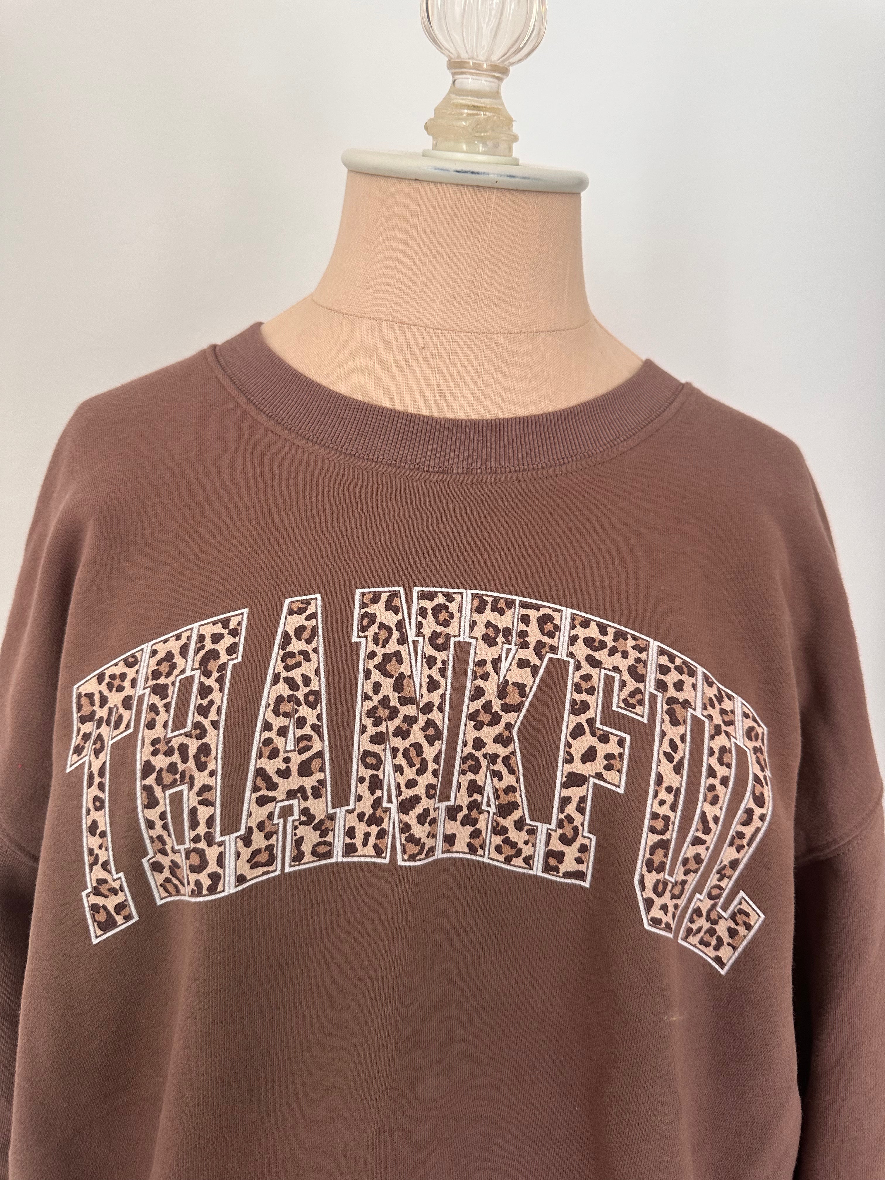 Thankful Brown Sweatshirt Pink Lily New (Size Large)