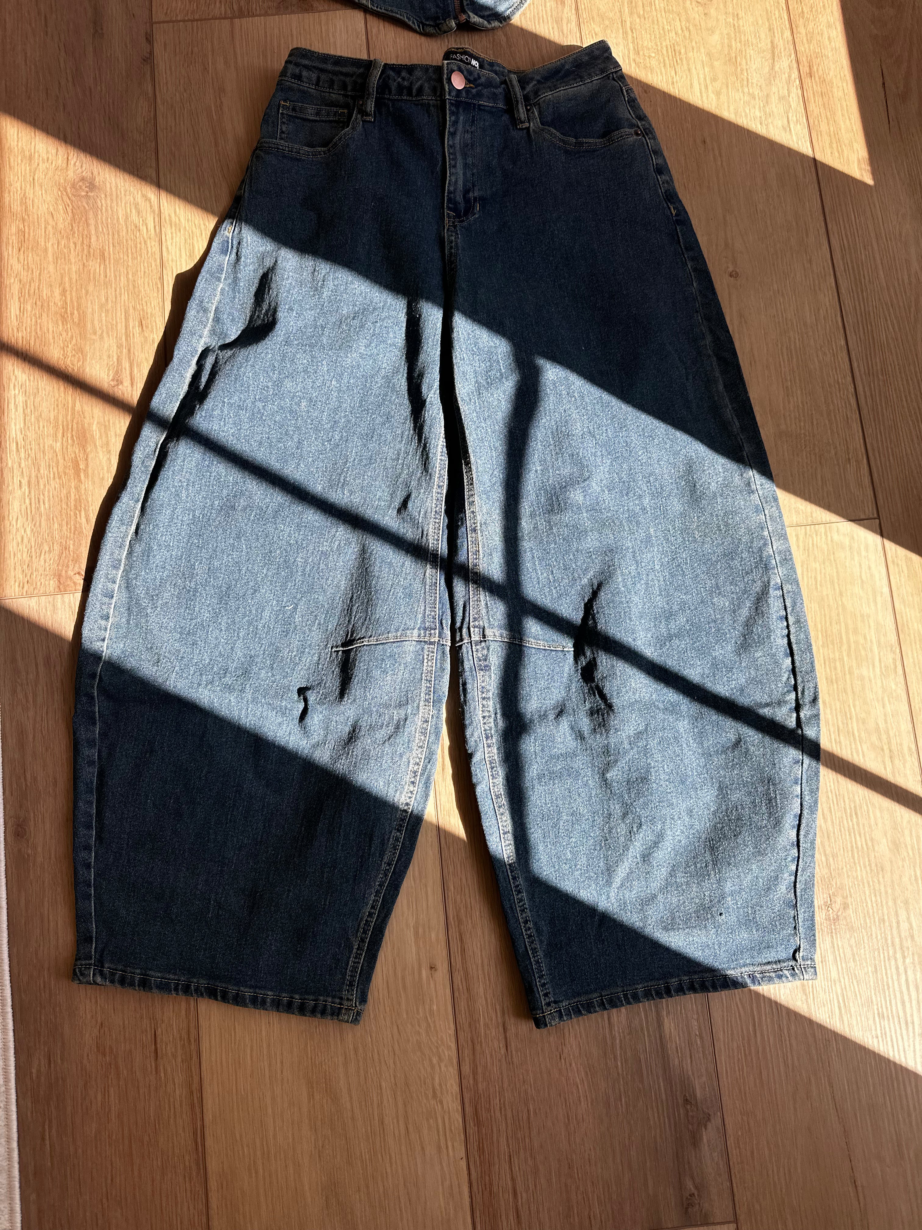 Denim Set Barrel Jeans New with Tags (curve love SIZE 2 small strechy )
