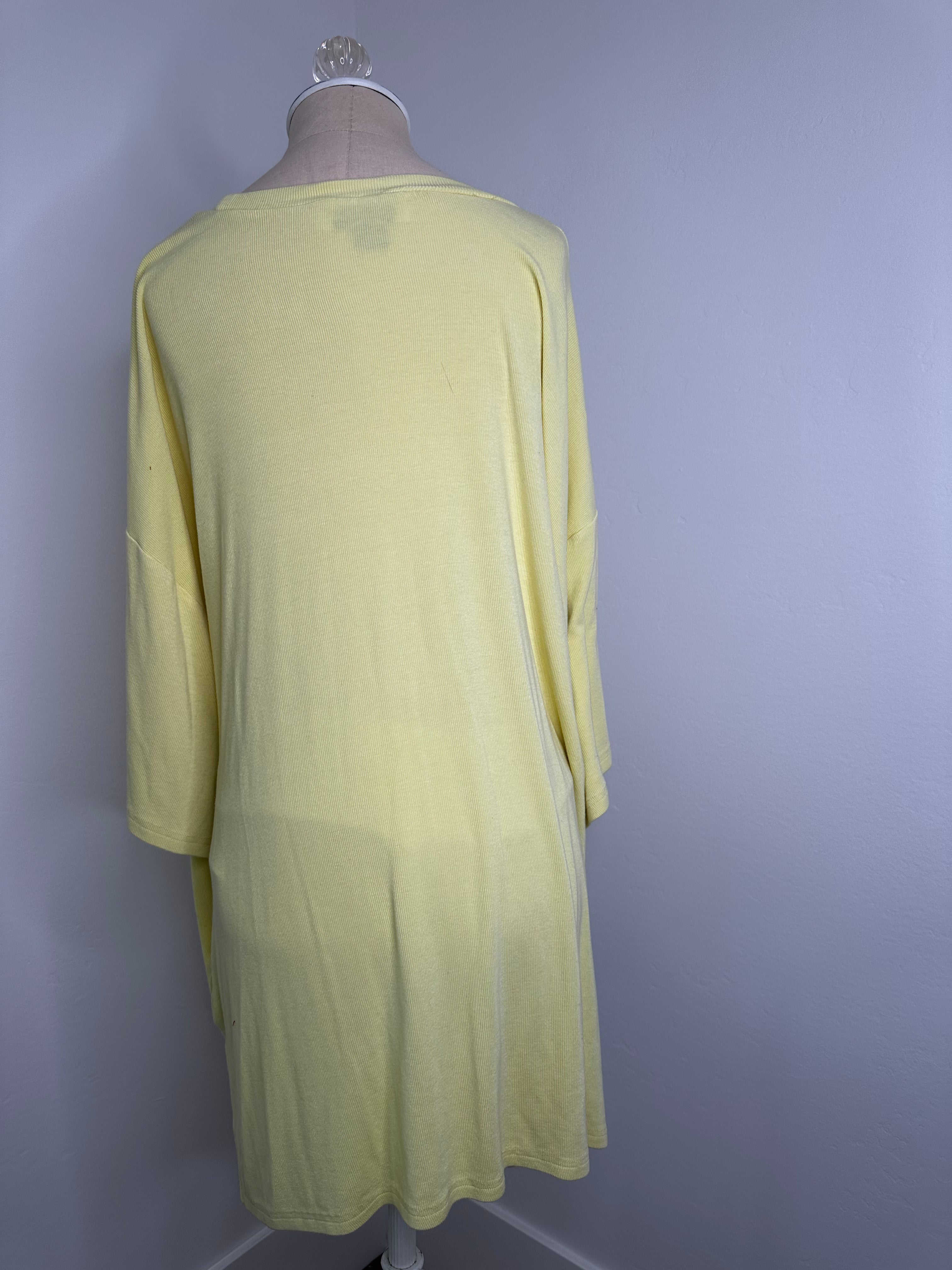 Yellow Tshirt and Short Set (Size Medium)