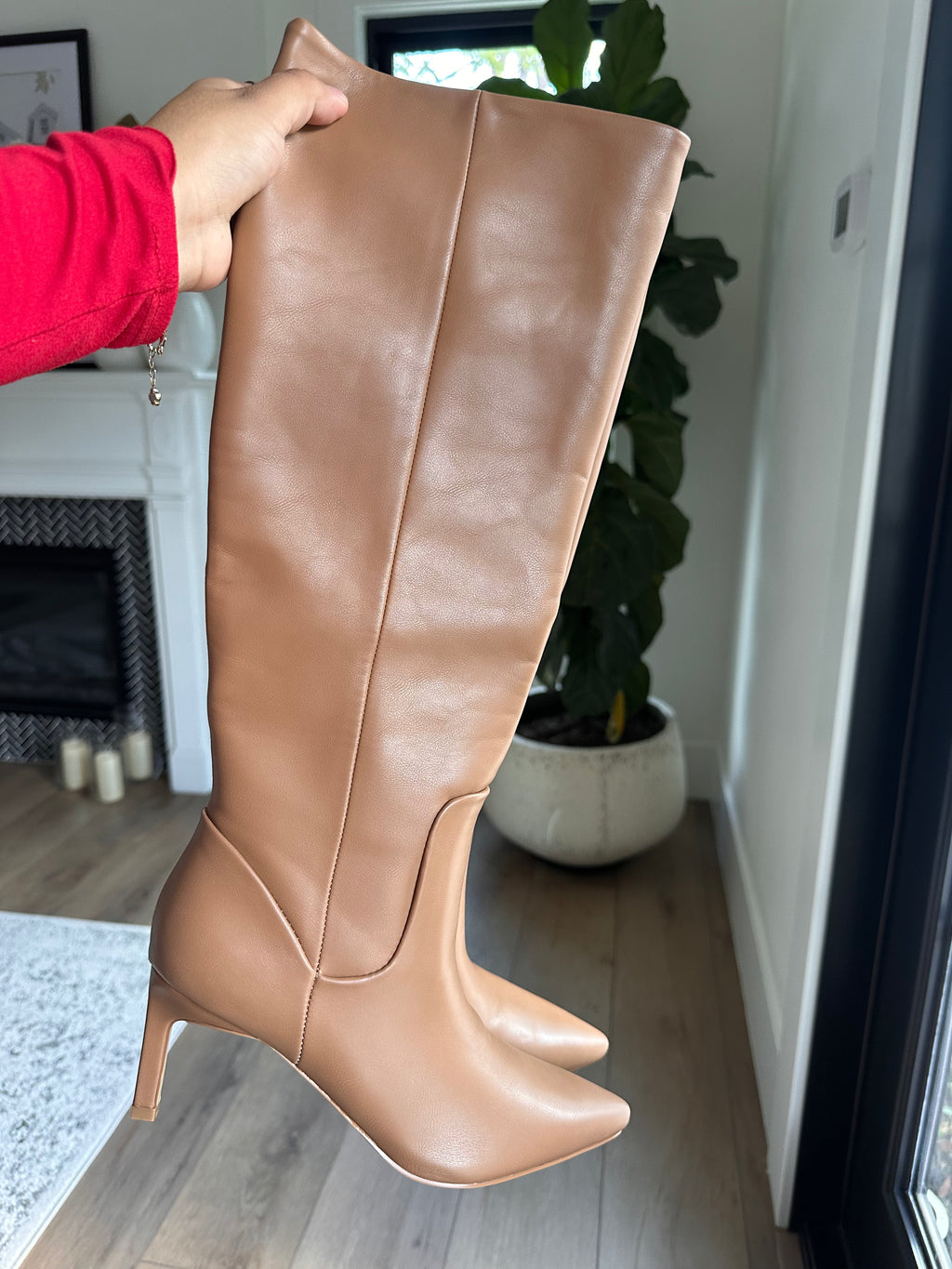 Tan High Boots (Size 7)