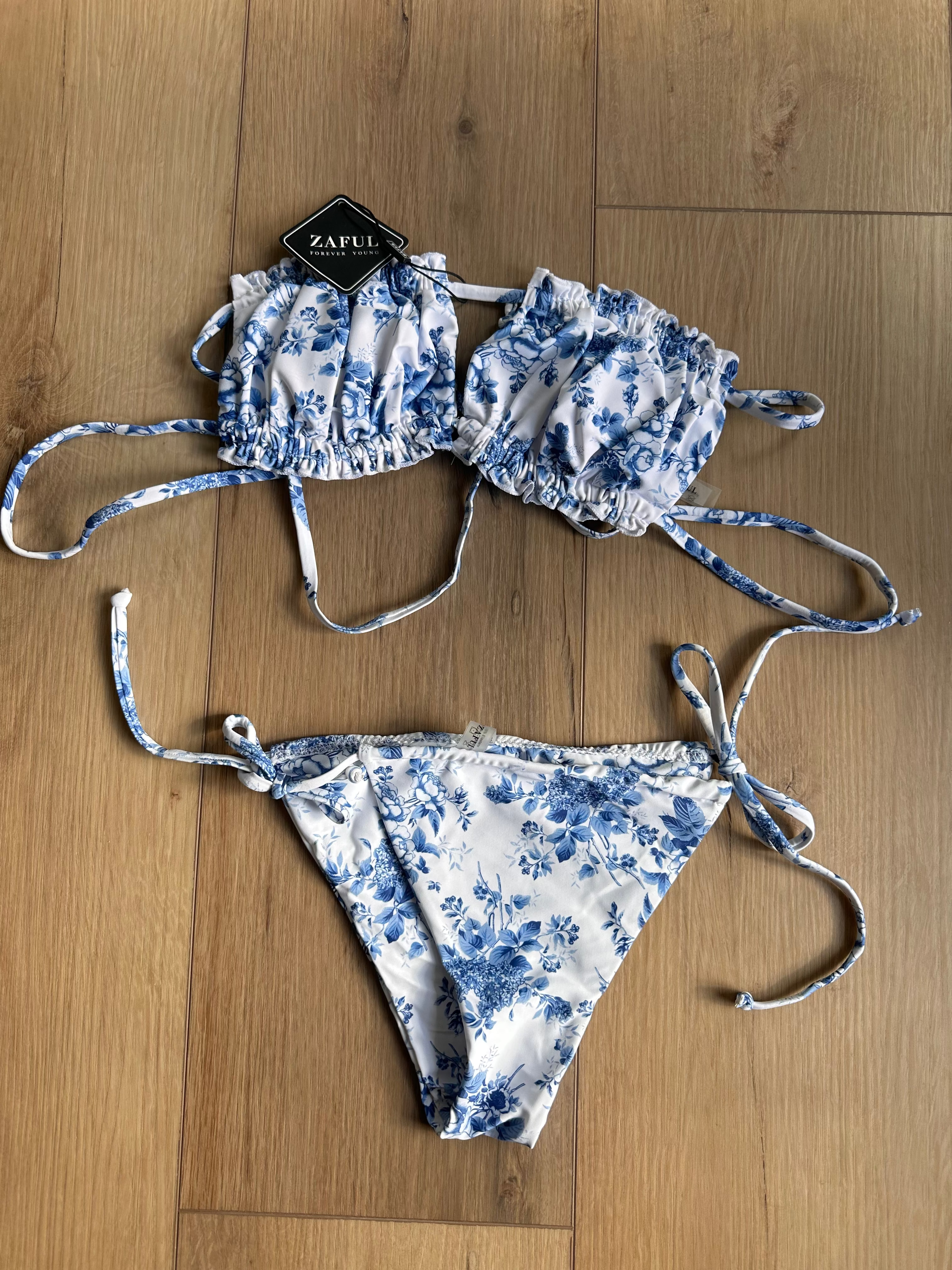 Blue and White Bikini Set New (Size Small)