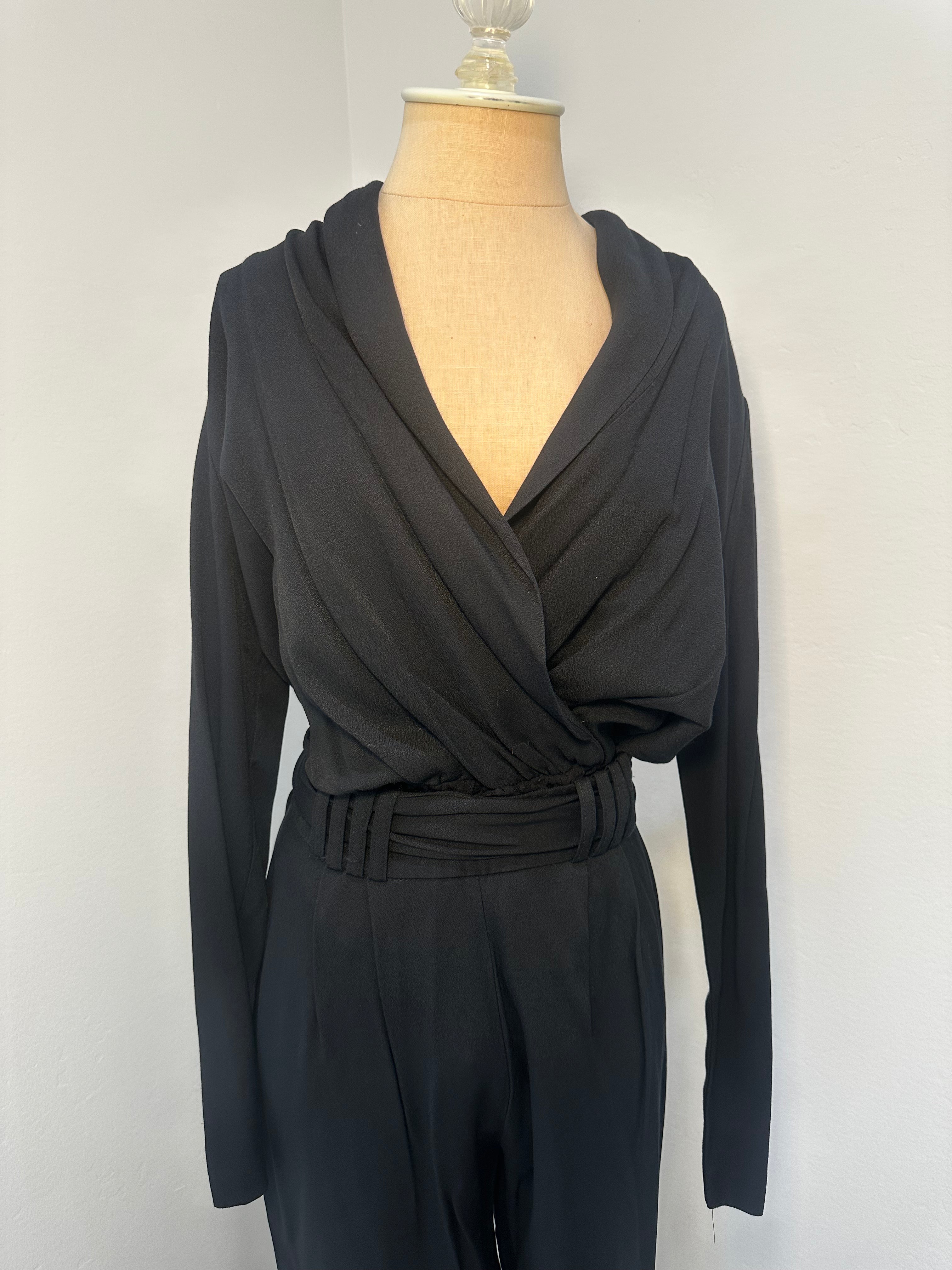 Black Pant Suit Set (Size 8 medium)