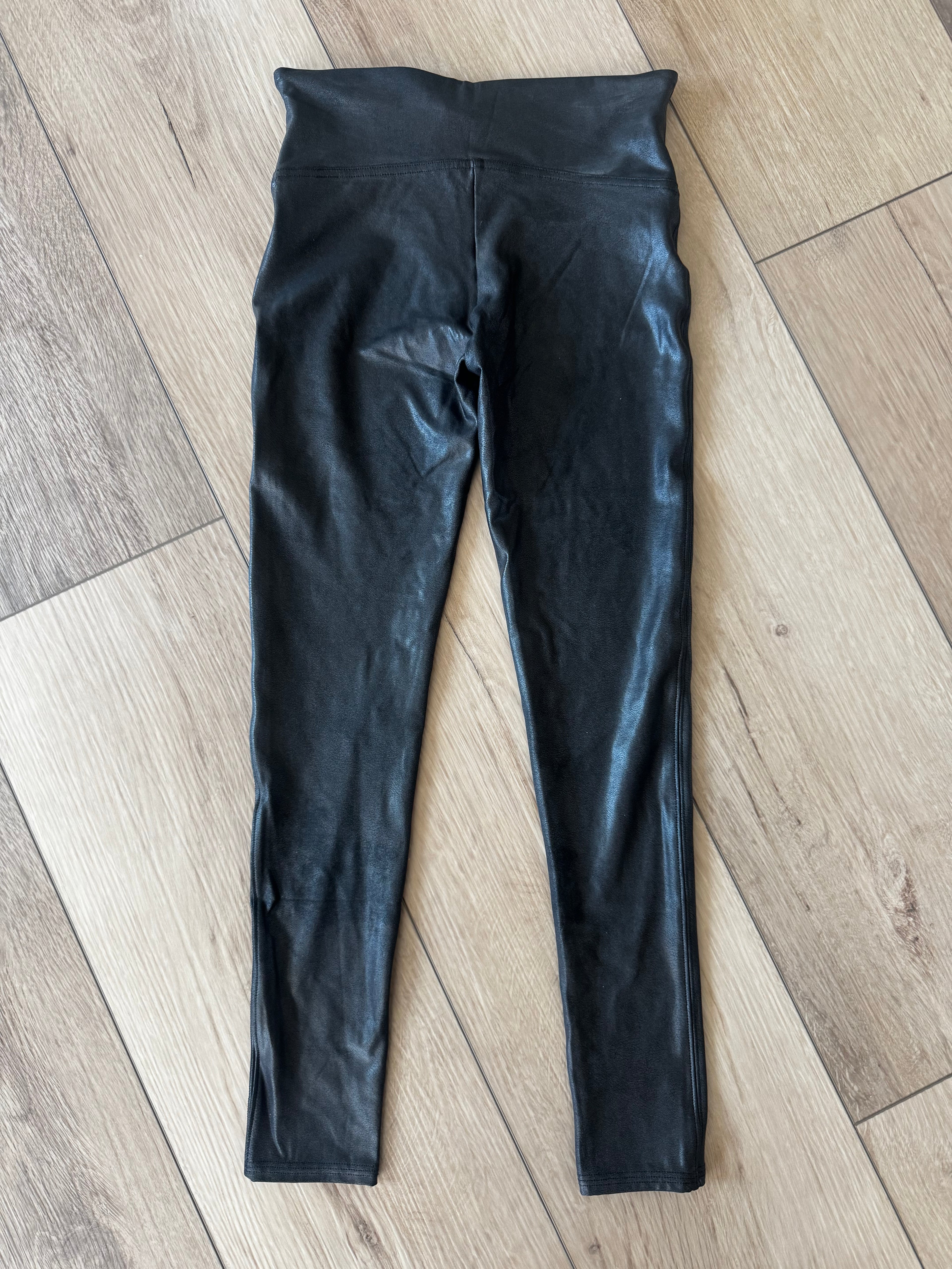 Faux-Leather Spanx Leggings (Size: Medium/Petite)