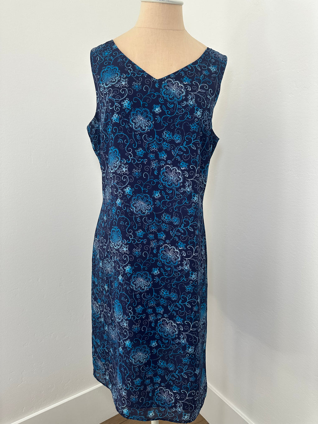 Blue Pattern Dress (Size Medium)